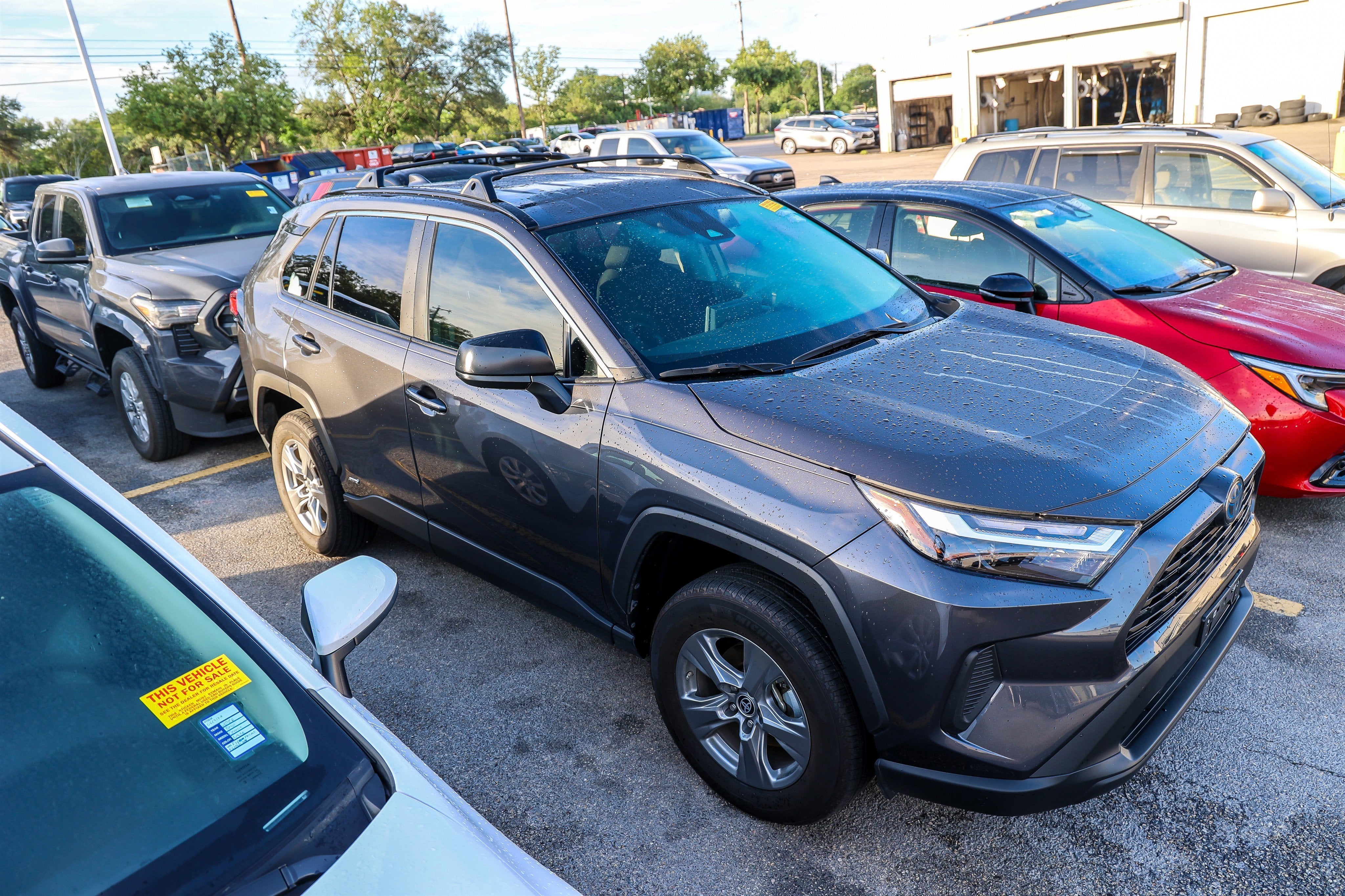 2024 Toyota RAV4 HYBRID Hybrid LE