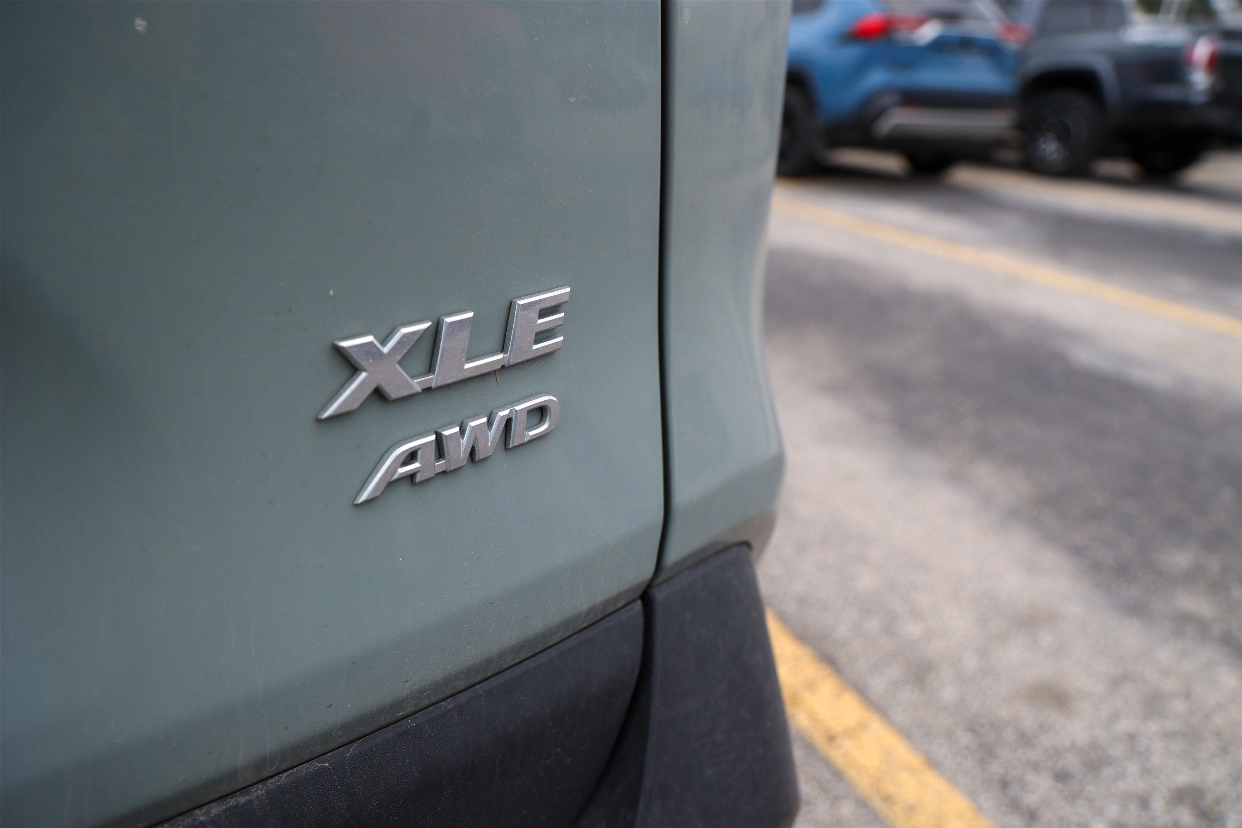 2023 Toyota RAV4 XLE