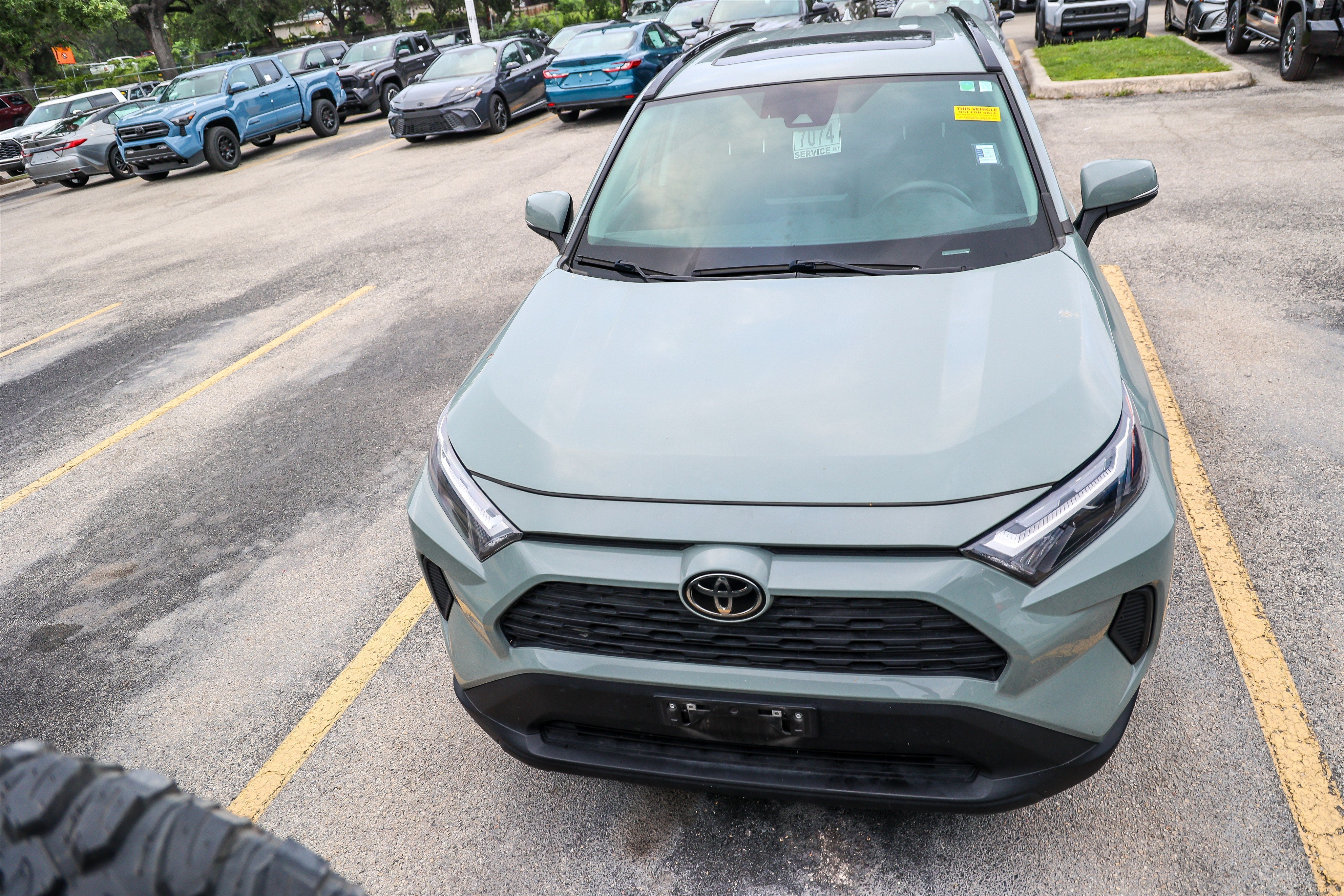 2023 Toyota RAV4 XLE