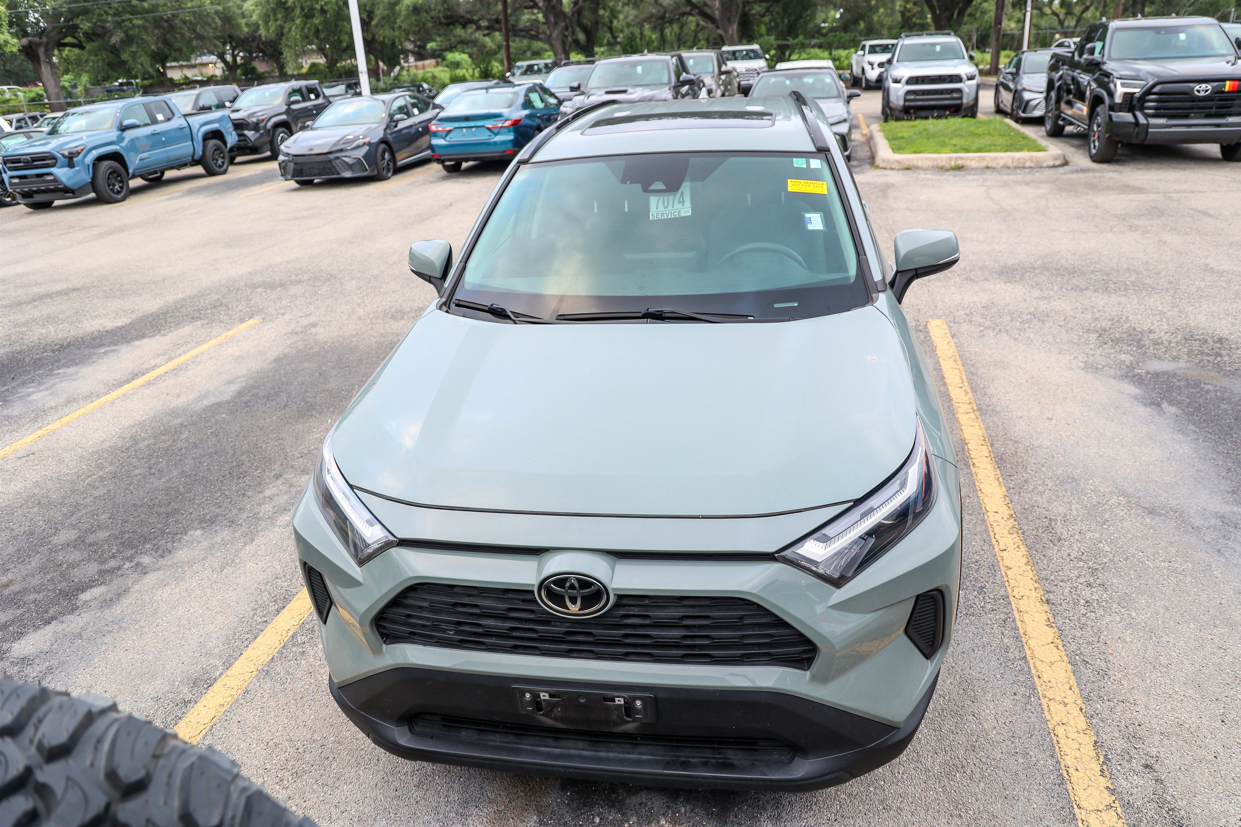 2023 Toyota RAV4 XLE