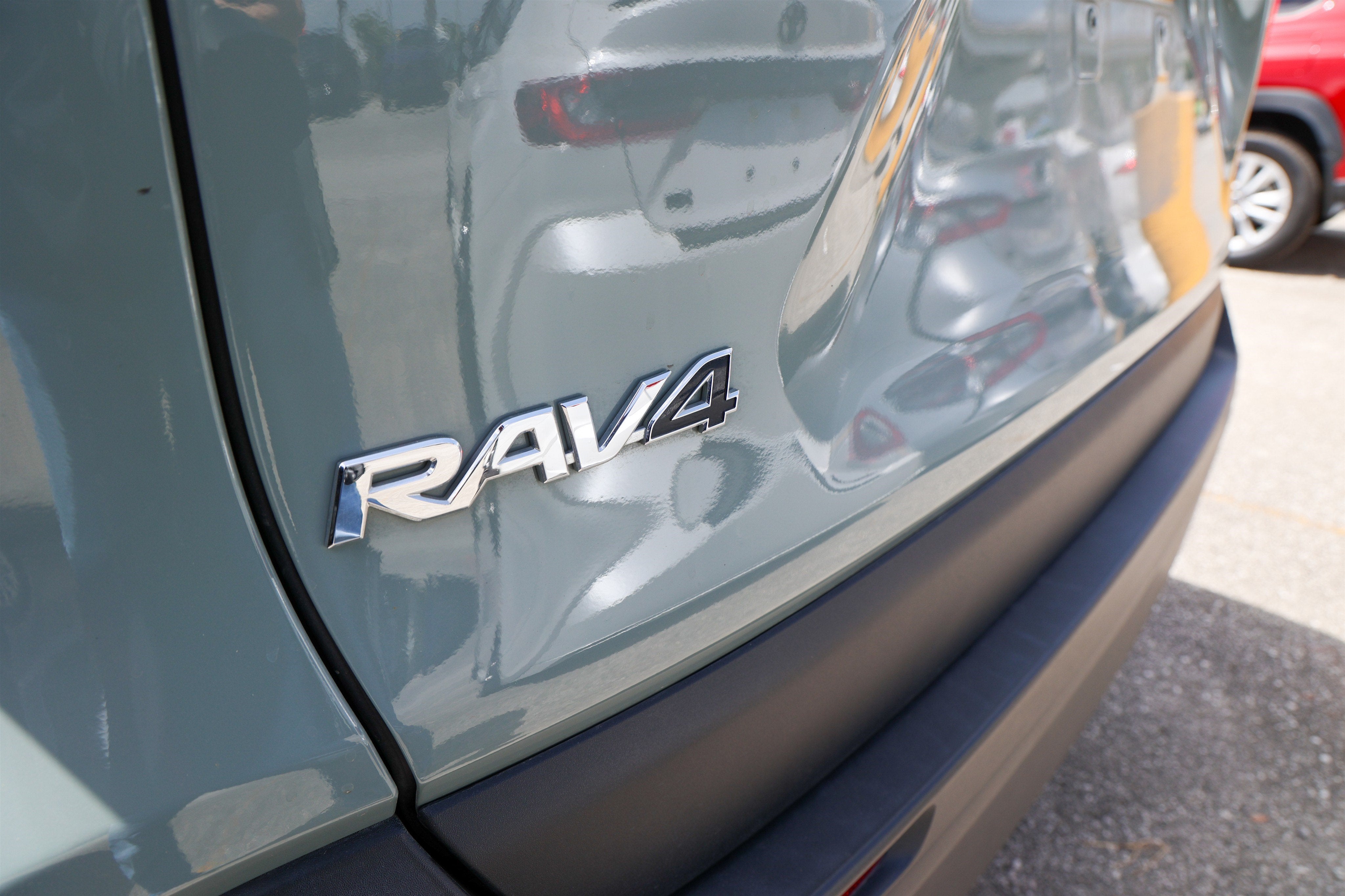 2022 Toyota RAV4 Hybrid Hybrid XLE