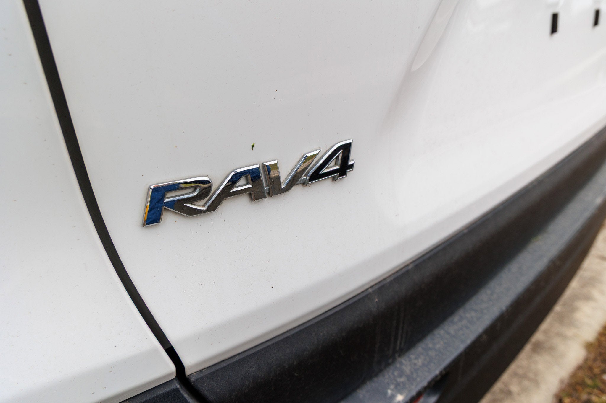2024 Toyota RAV4 HYBRID Hybrid XLE