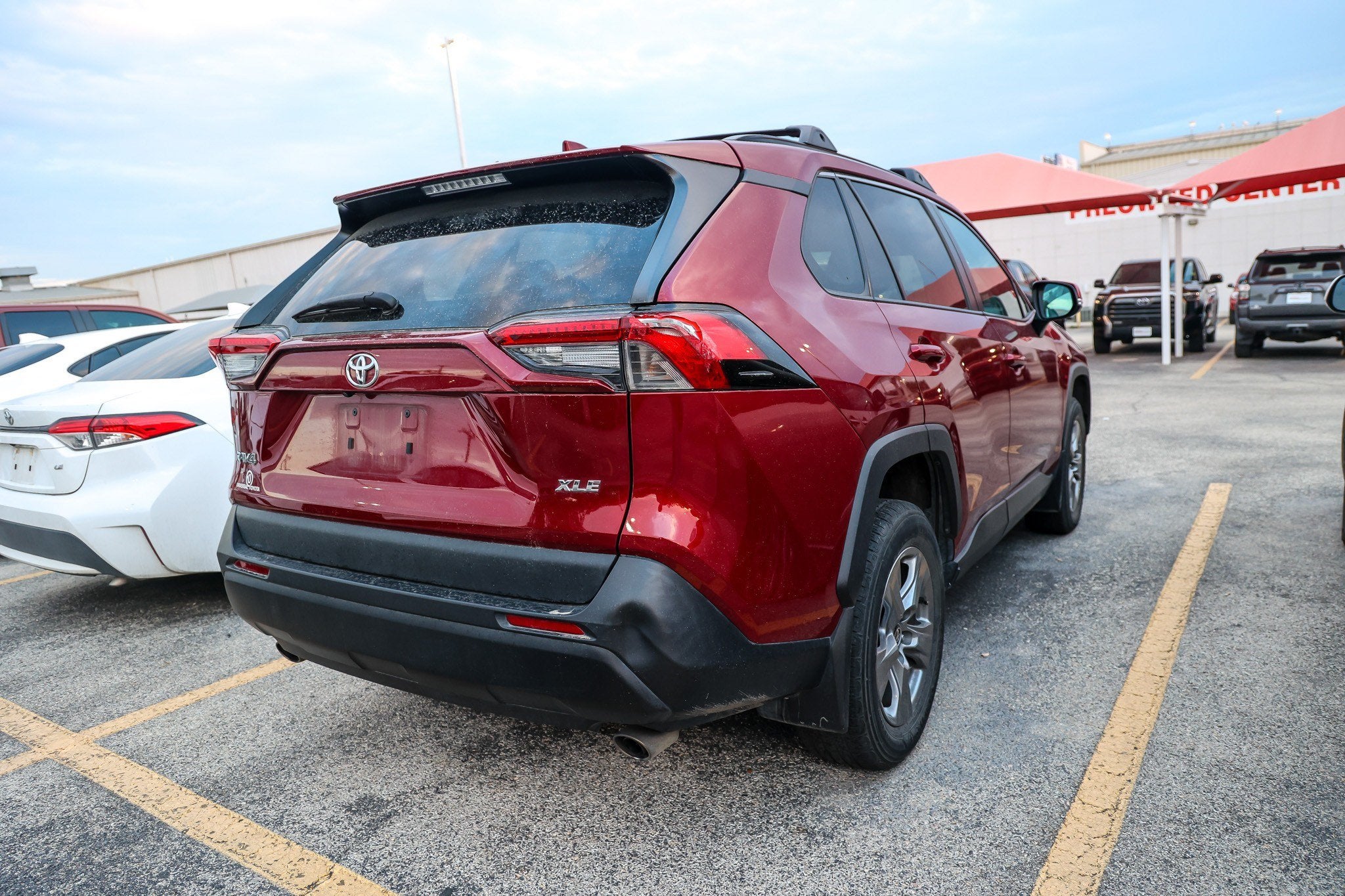 2024 Toyota RAV4 XLE