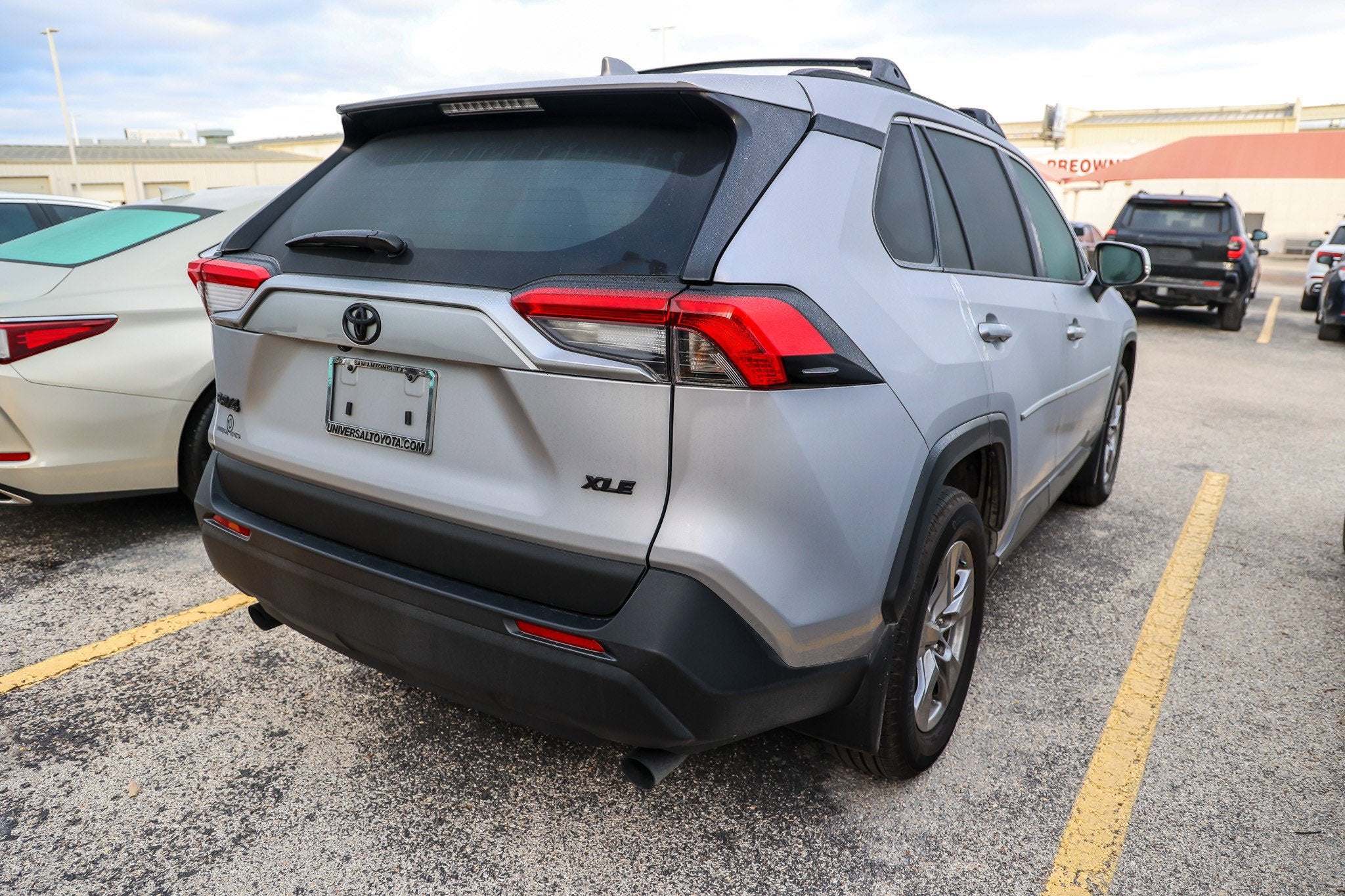 2024 Toyota RAV4 XLE