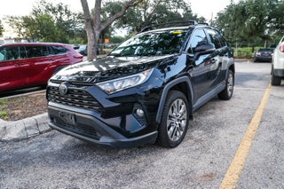 2020 Toyota RAV4 XLE