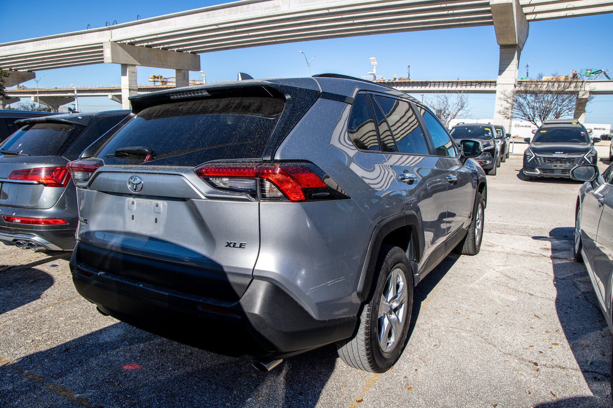 2021 Toyota RAV4 XLE