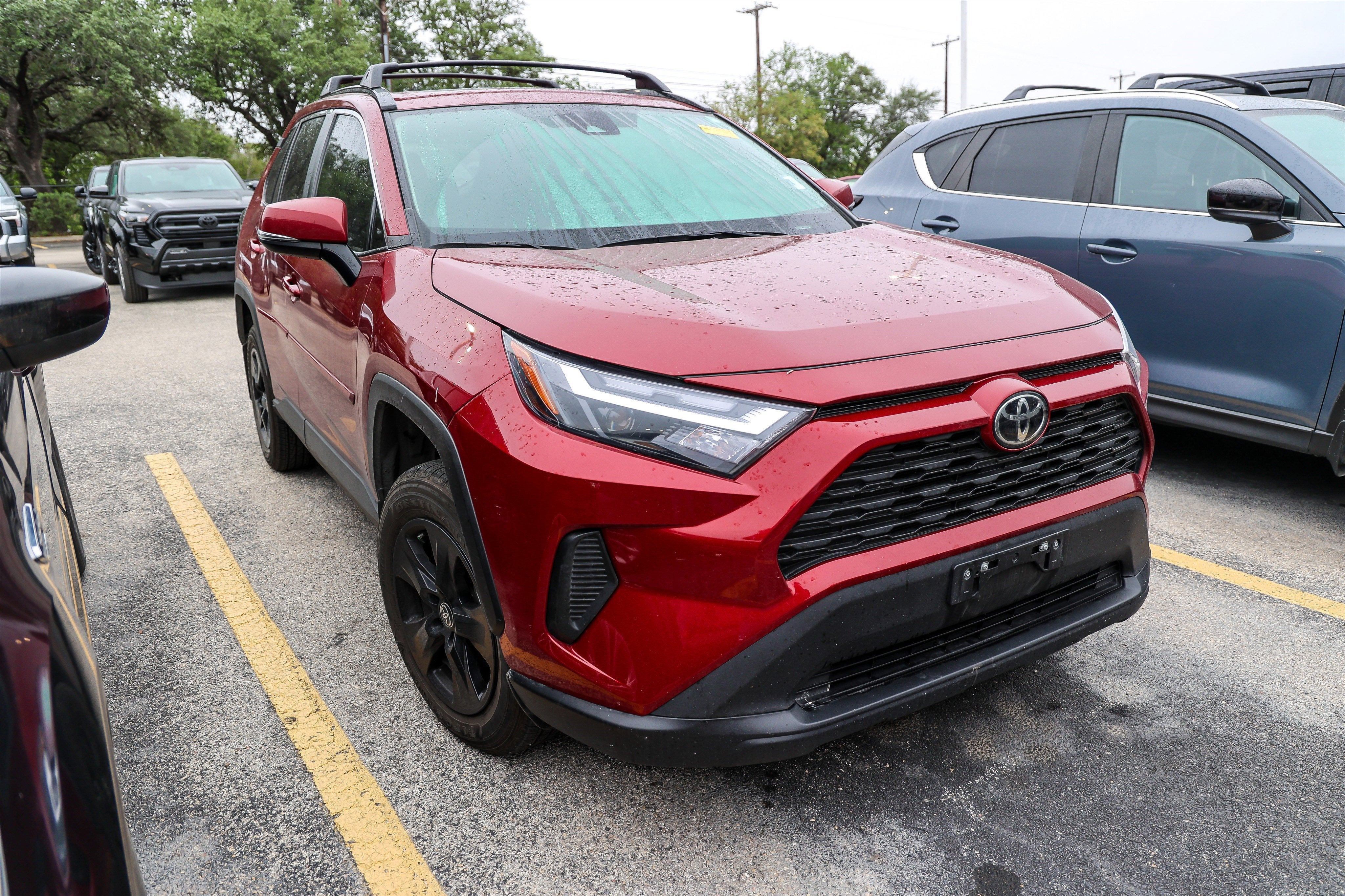 2024 Toyota RAV4 XLE