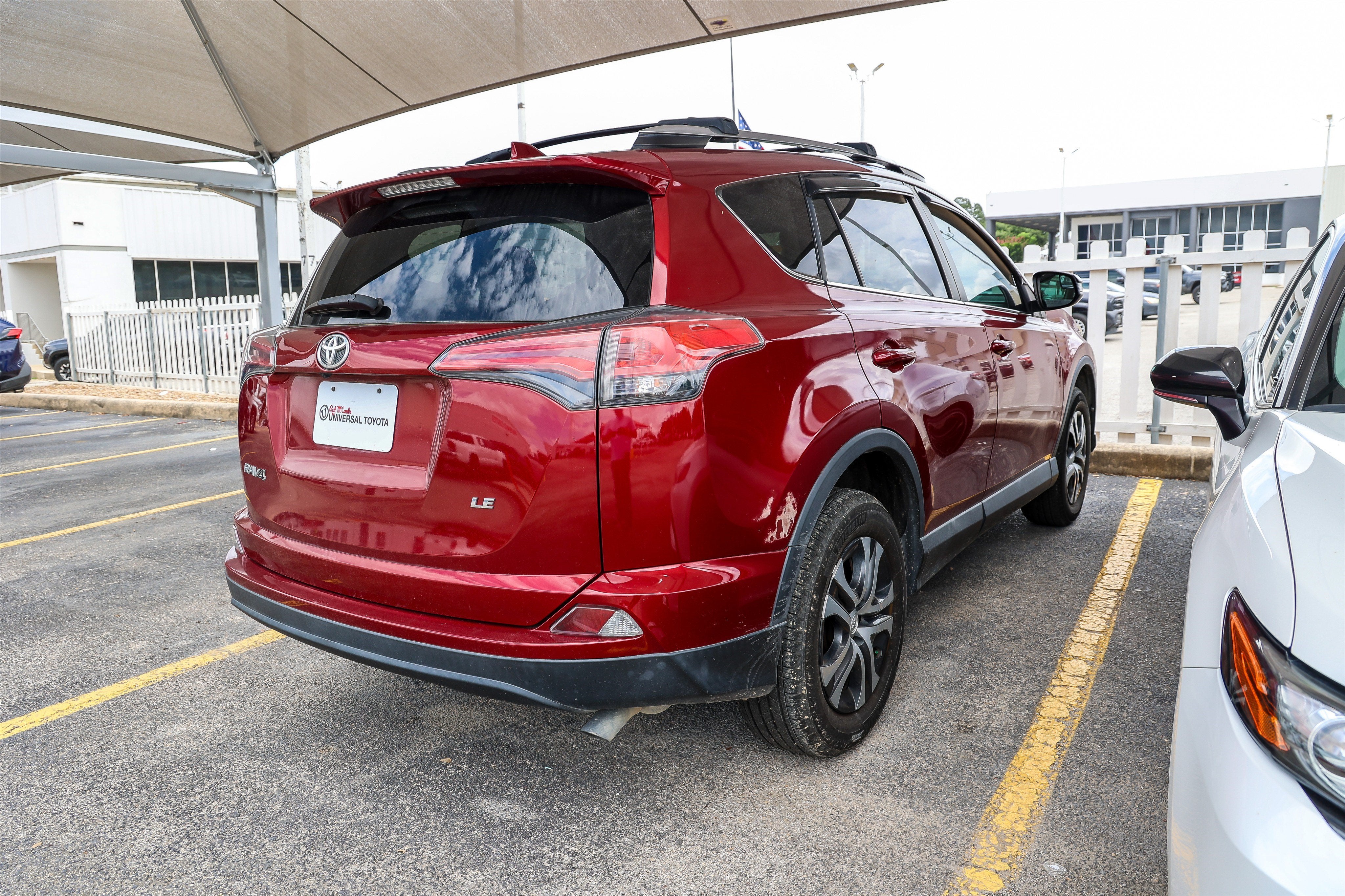 2018 Toyota RAV4 LE