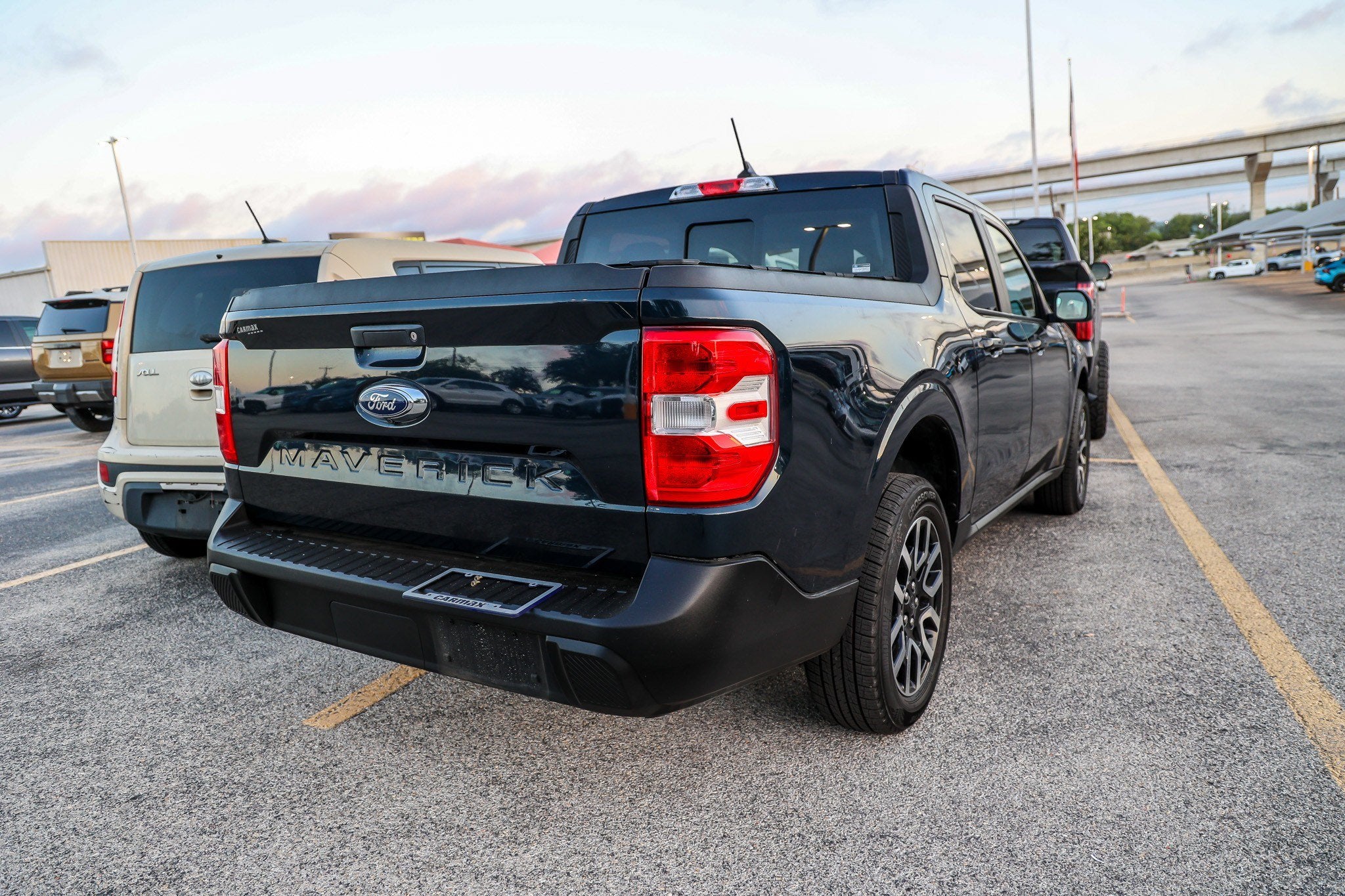 2022 Ford Maverick LARIAT
