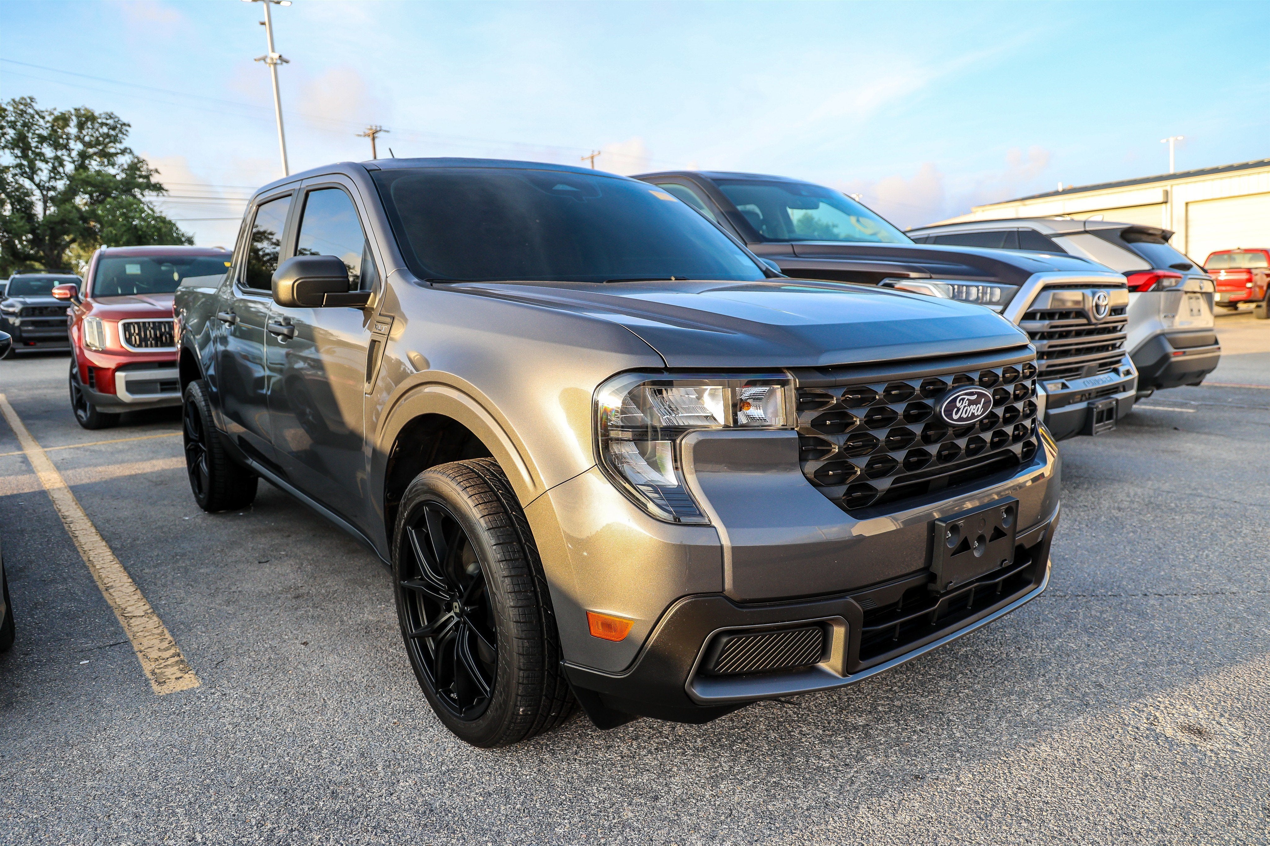 2025 Ford Maverick XLT
