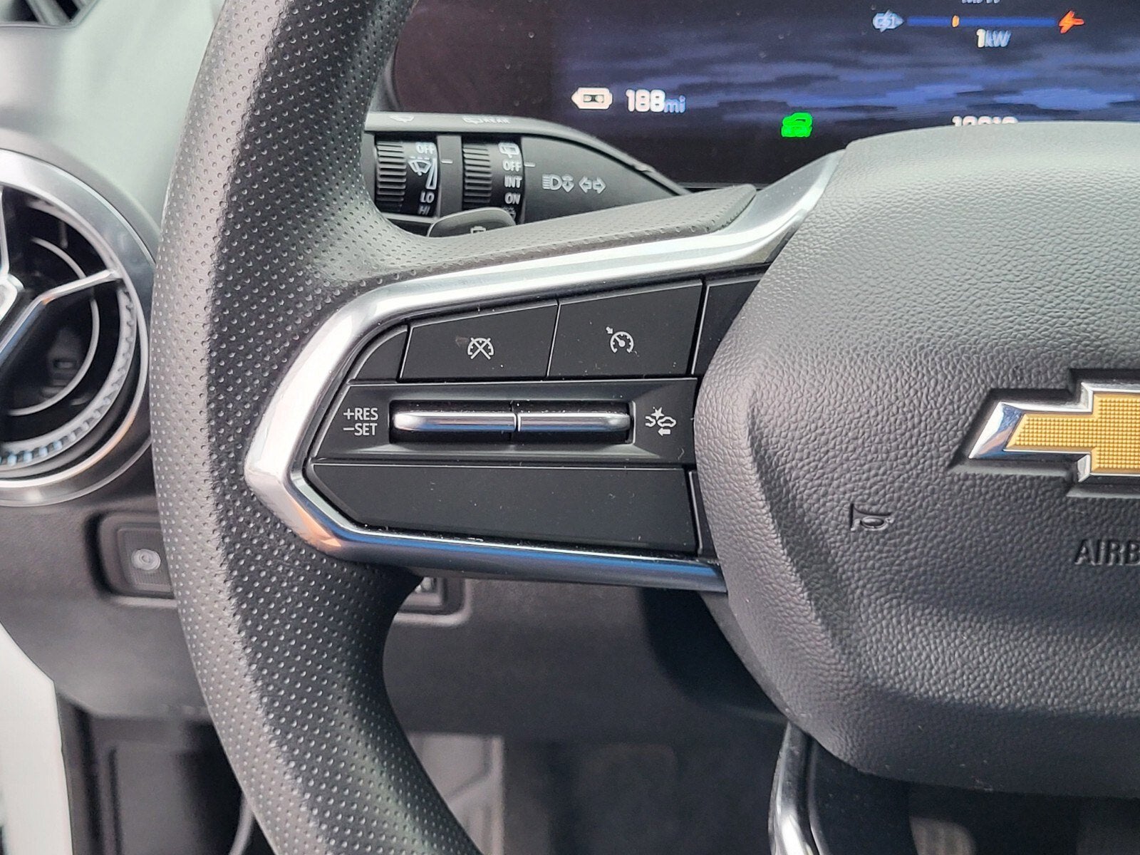 2025 Chevrolet Equinox LT1 w/PCY
