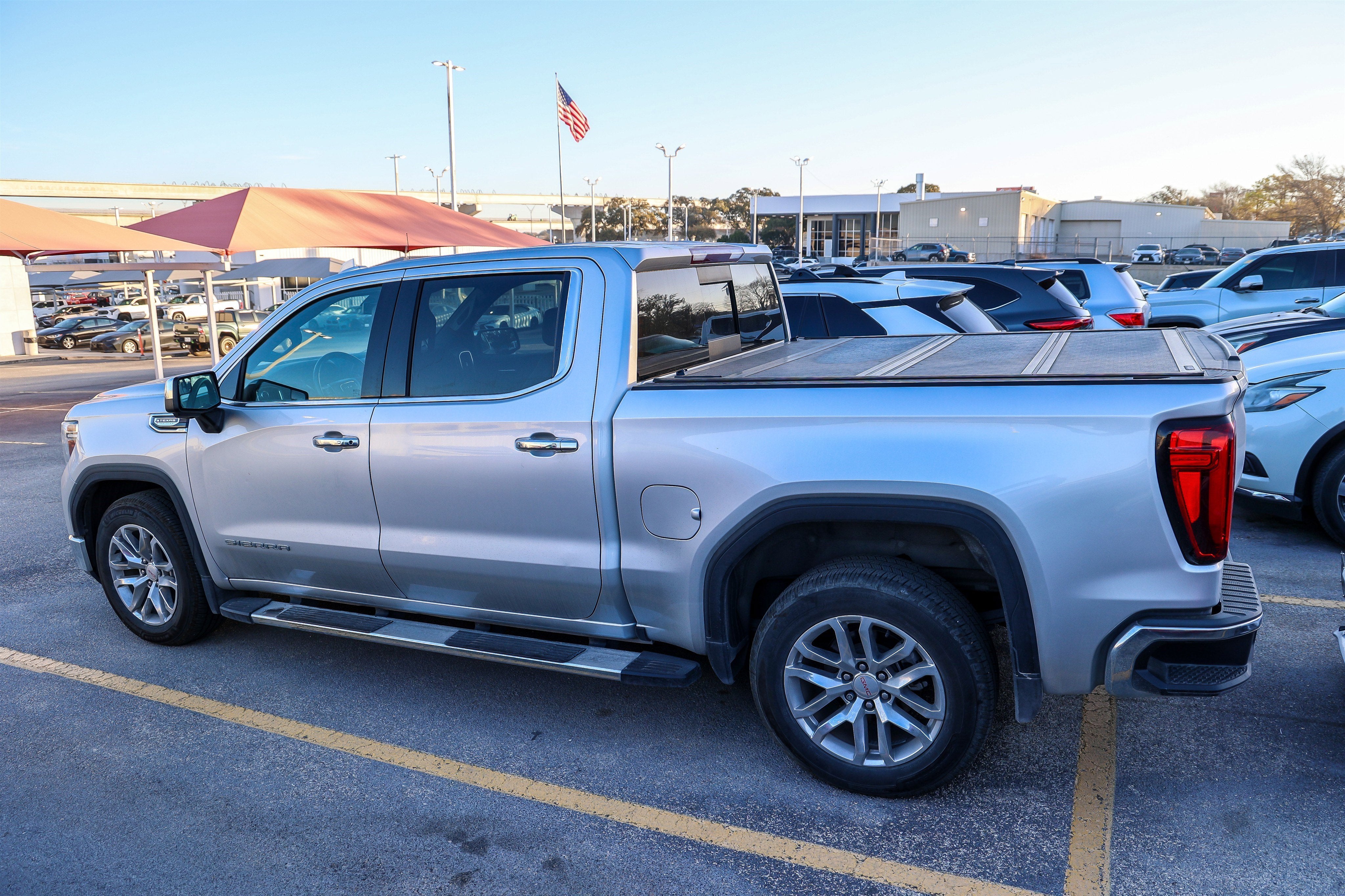 2019 GMC Sierra 1500 SLT