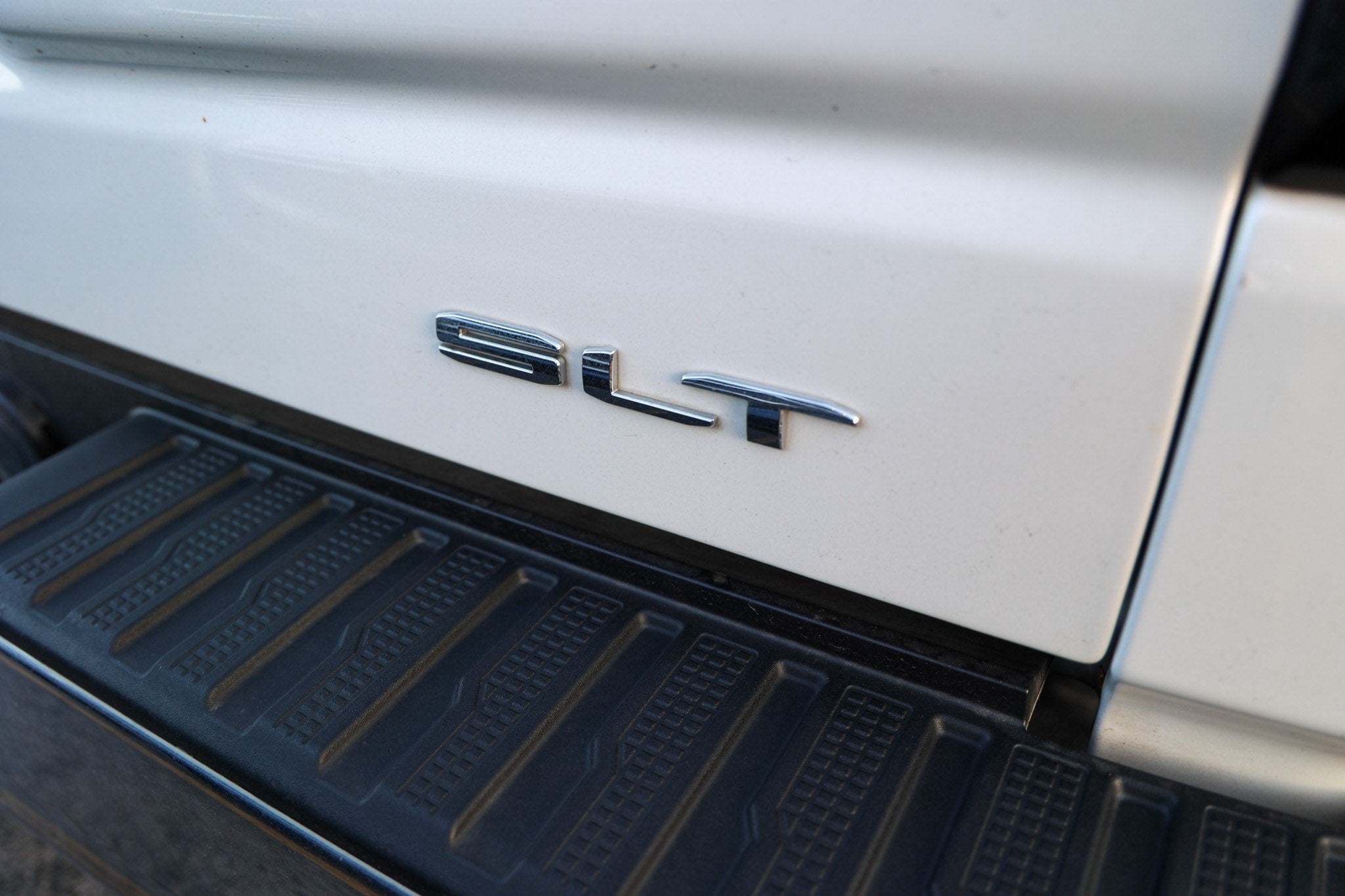 2024 GMC Sierra SLT