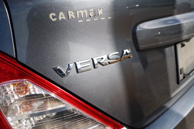2018 Nissan Versa SV
