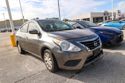2018 Nissan Versa SV