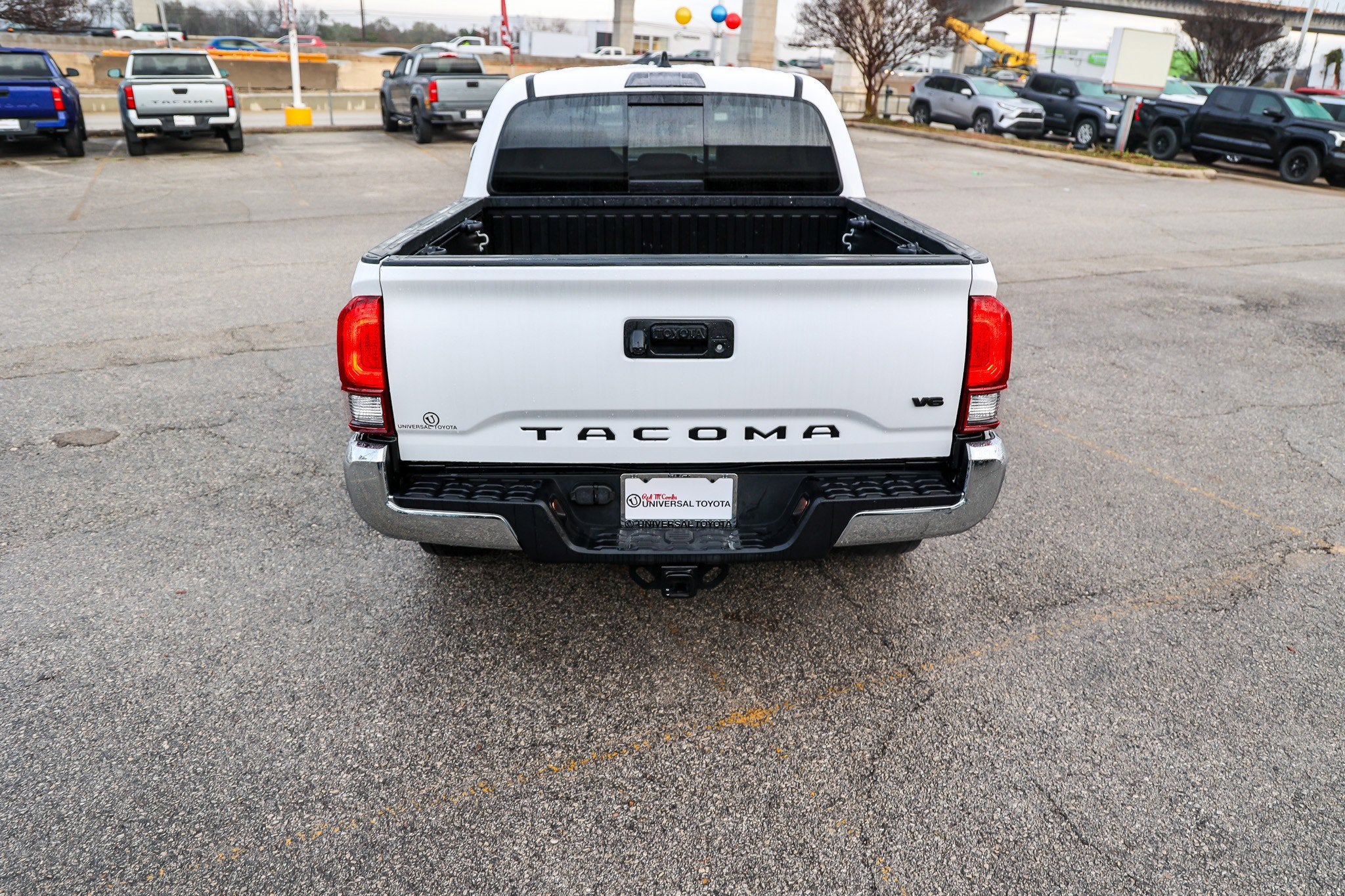 2023 Toyota TACOMA SR5 SR5