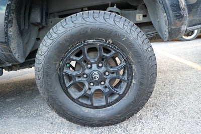 2022 Toyota Tacoma 4WD SR5