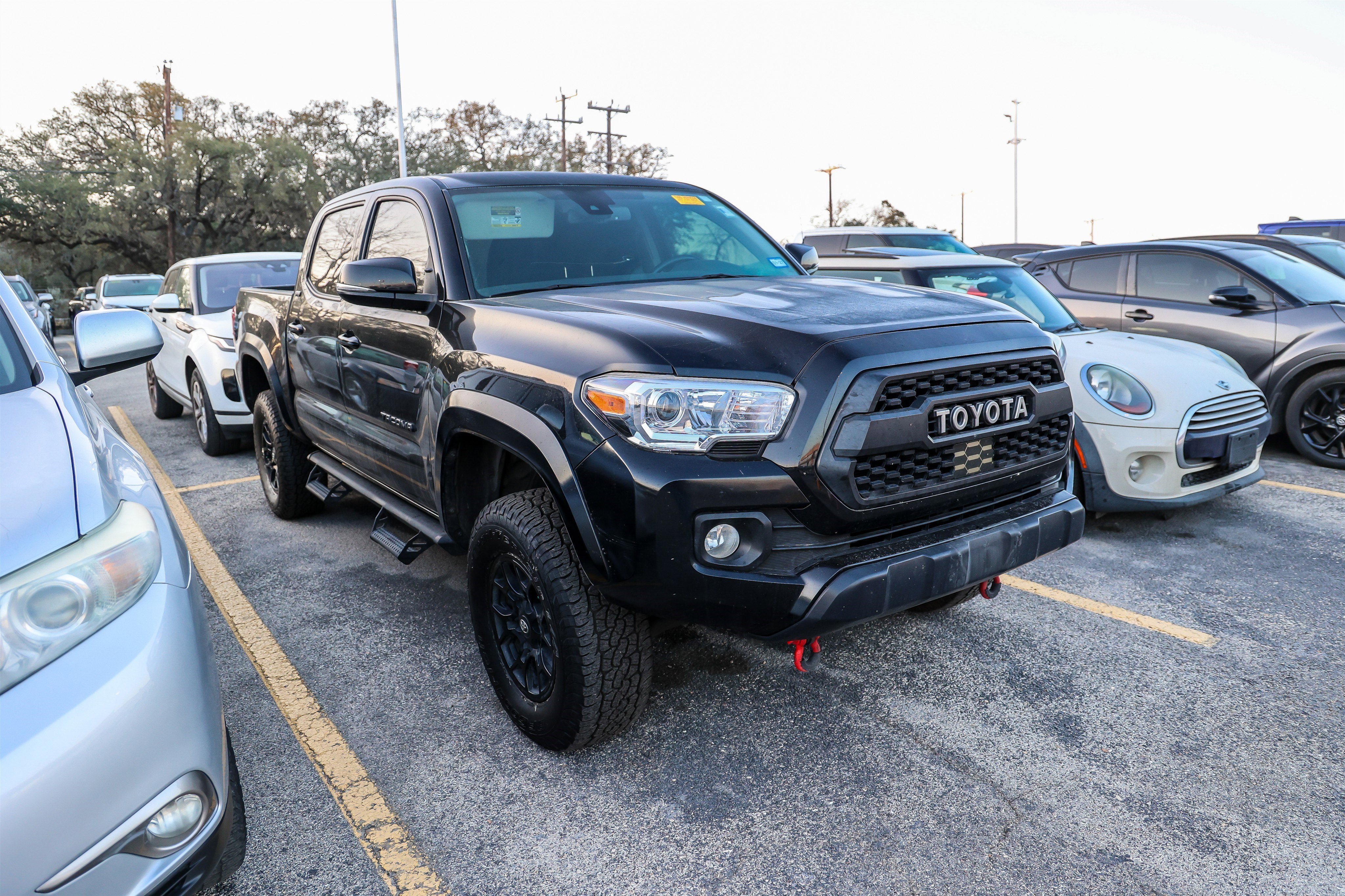 2022 Toyota Tacoma 4WD SR5