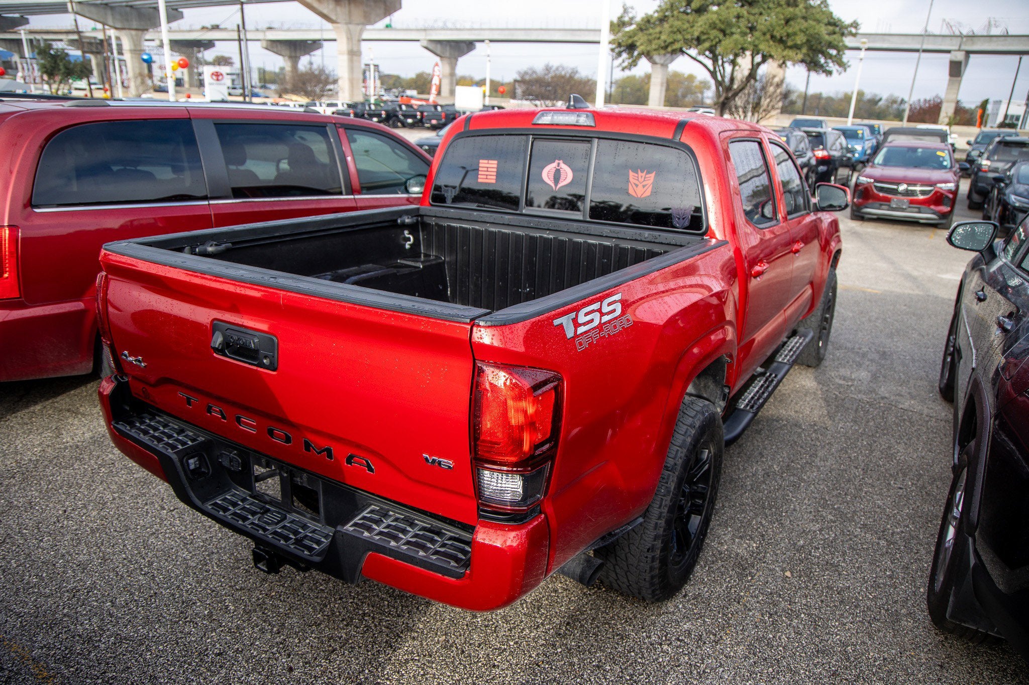 2022 Toyota TACOMA SR SR