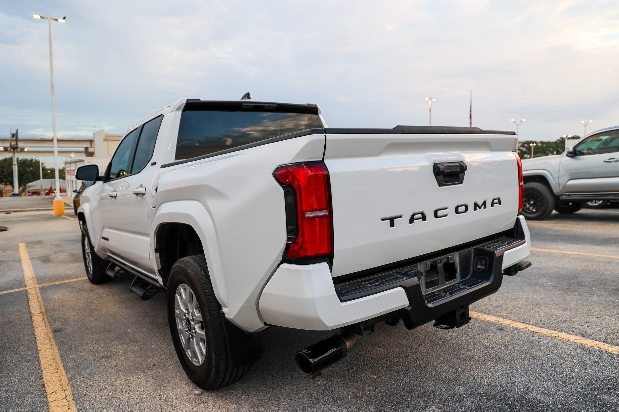 2024 Toyota Tacoma 2WD SR5