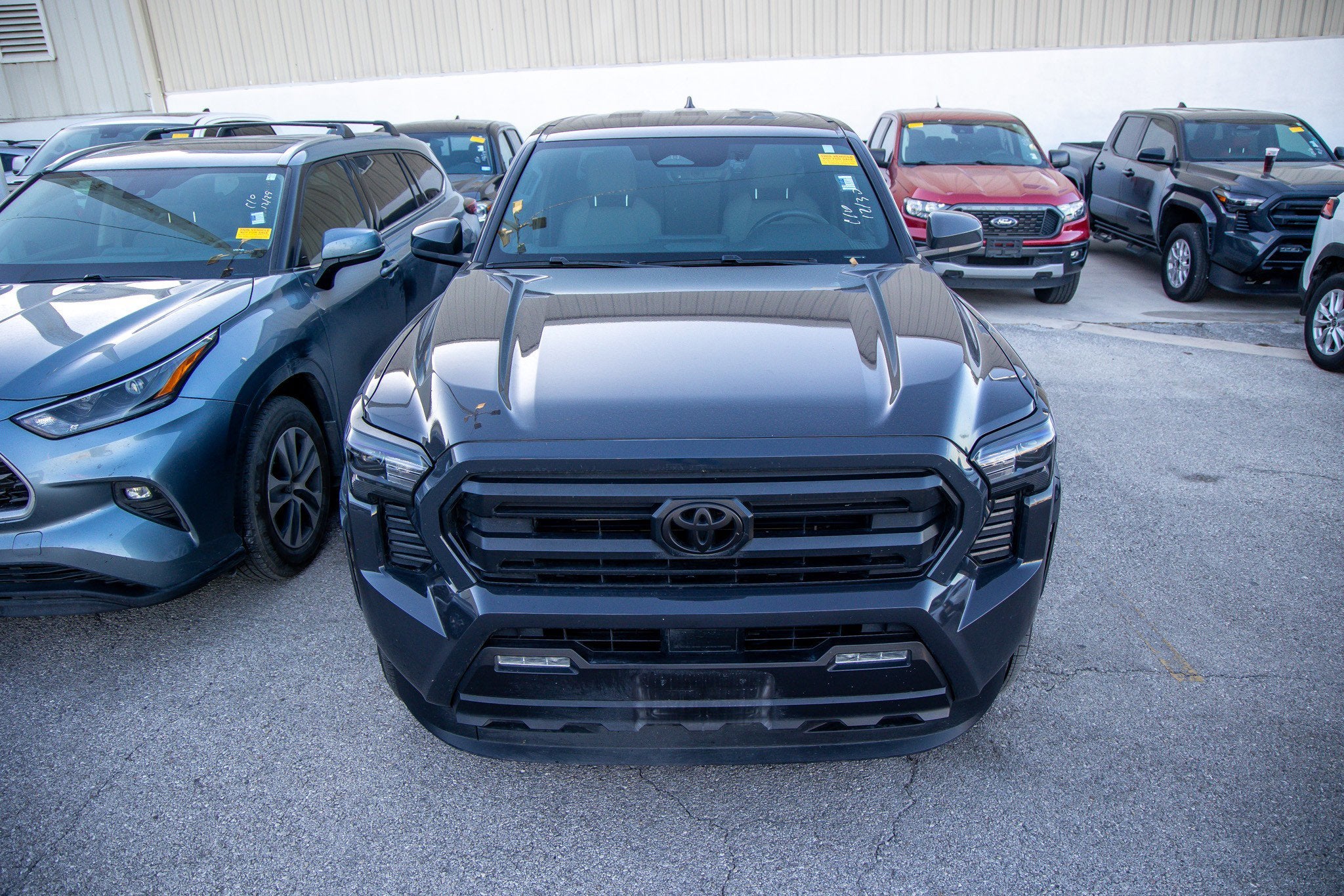 2024 Toyota TACOMA SR5 SR5