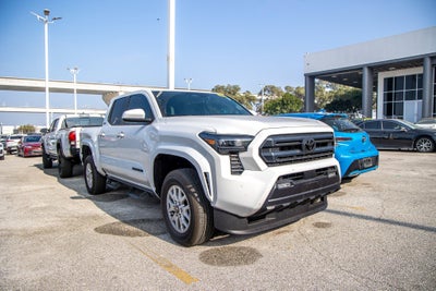 2025 Toyota TACOMA SR5 SR5