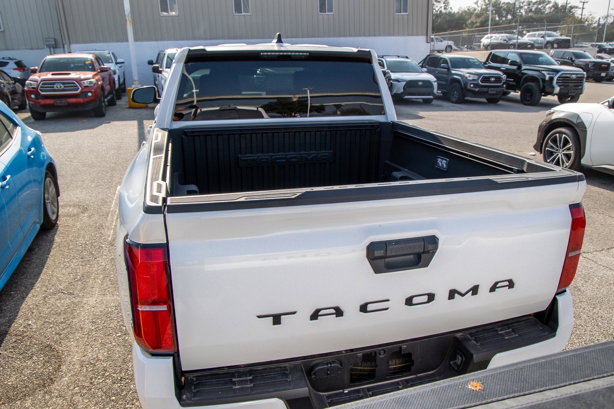 2025 Toyota TACOMA SR5 SR5