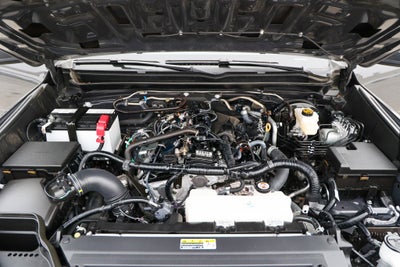 2025 Toyota TACOMA SR5 SR5