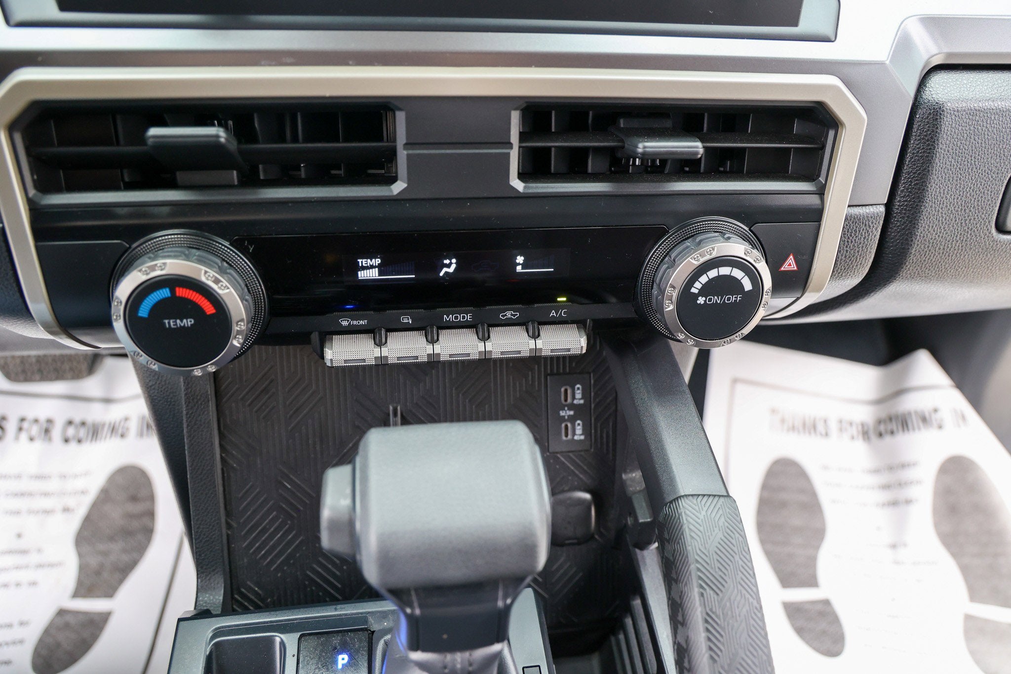 2025 Toyota TACOMA SR5 SR5