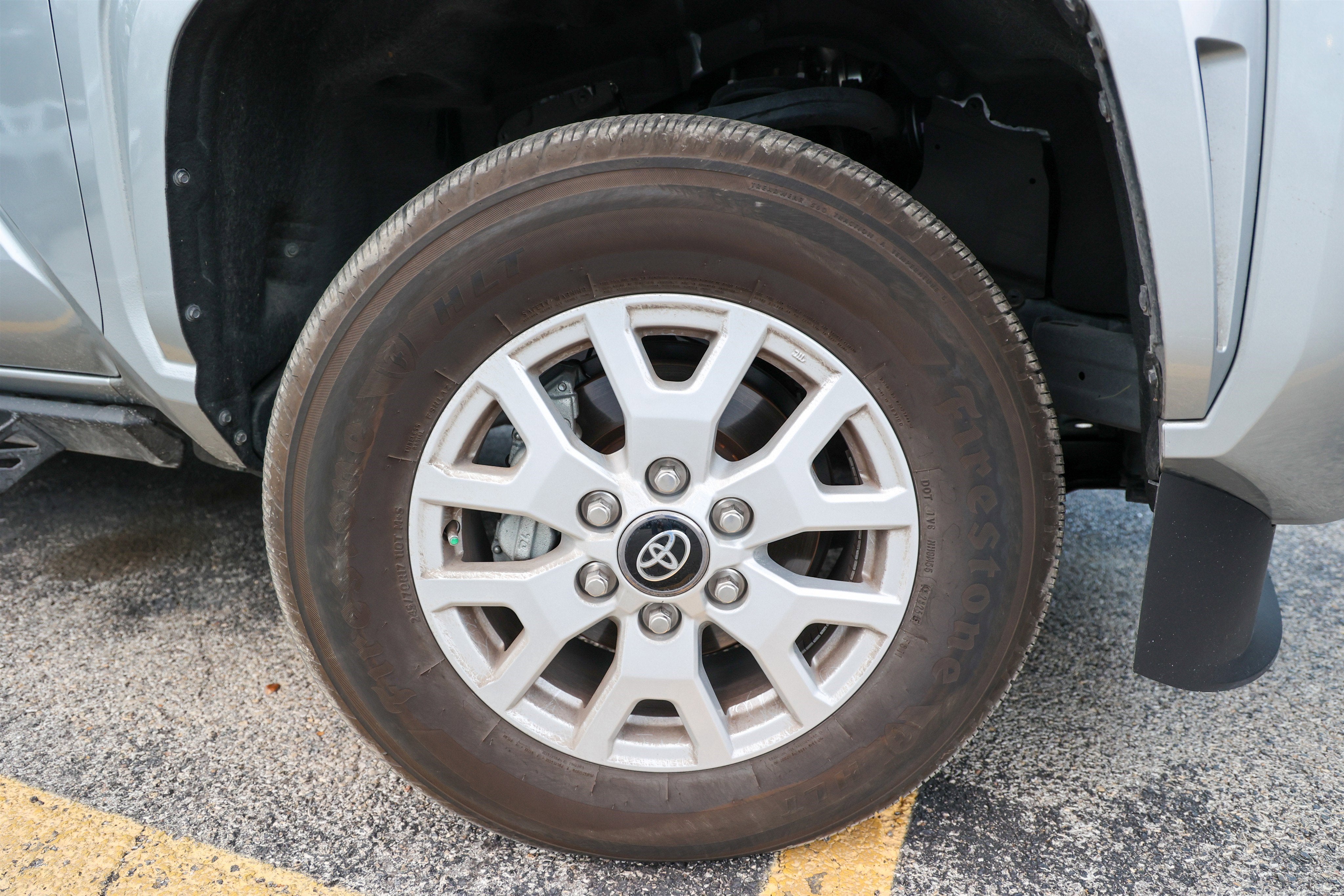 2025 Toyota TACOMA SR5 SR5