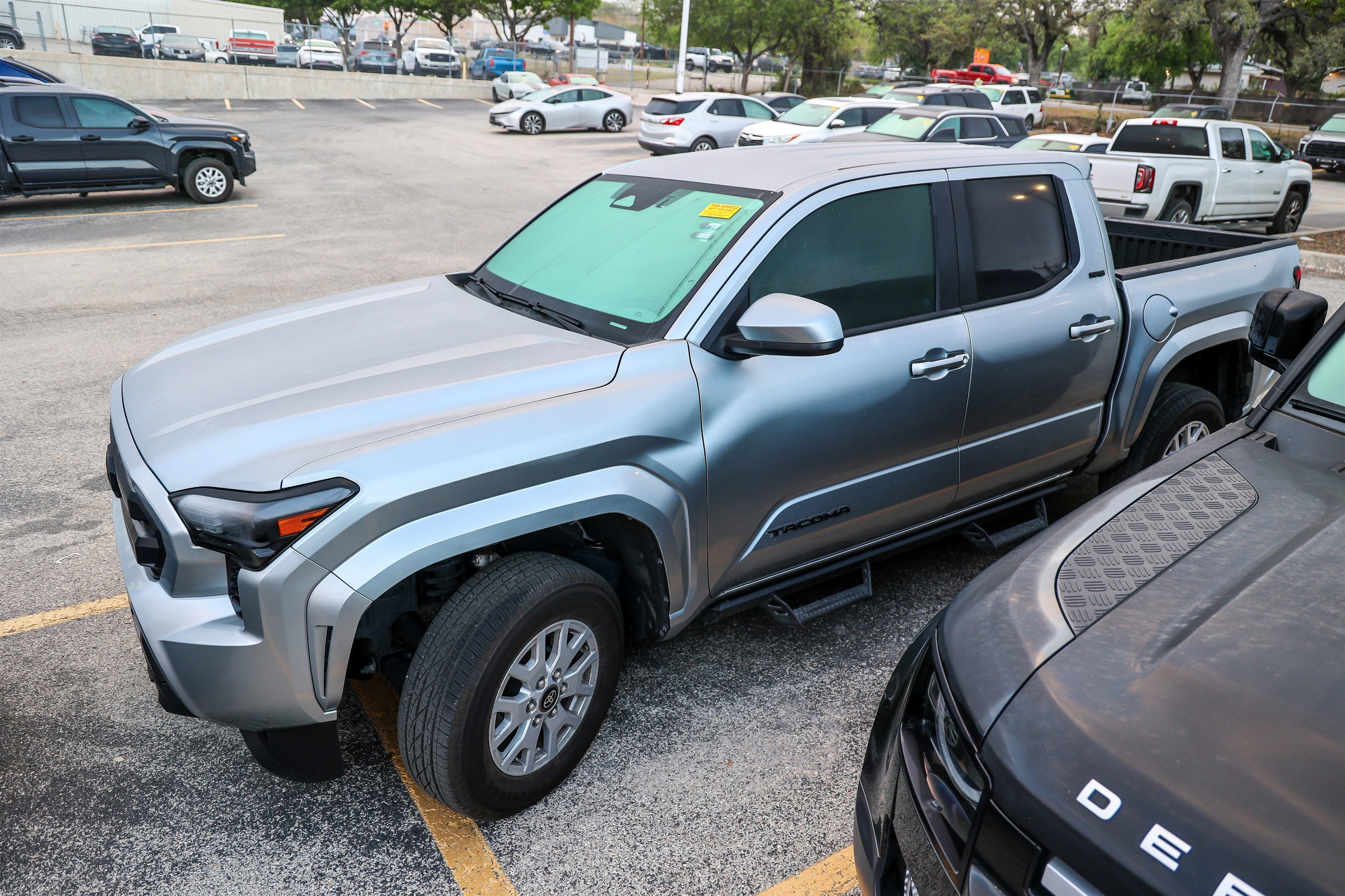 2025 Toyota TACOMA SR5 SR5
