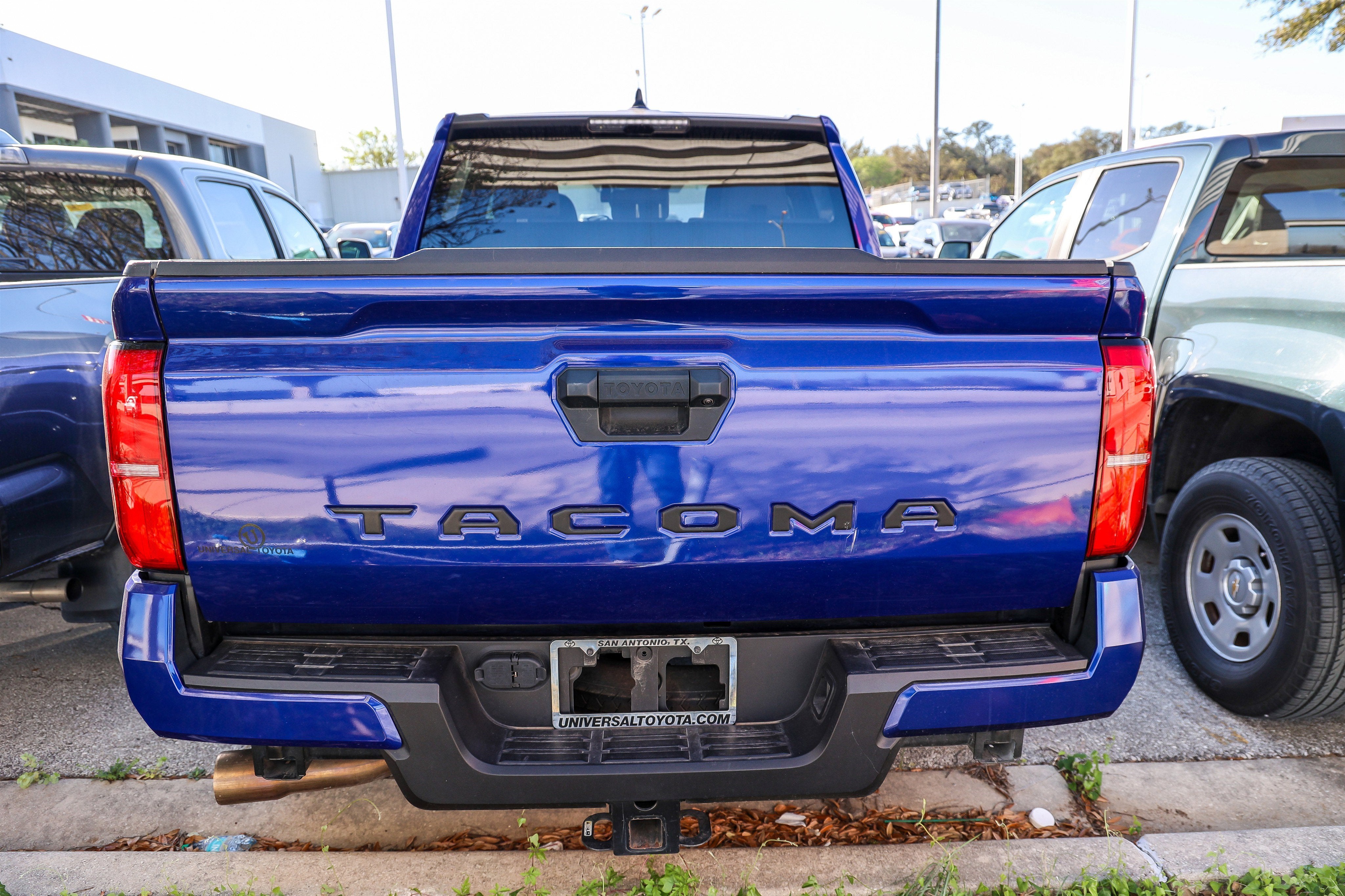 2024 Toyota TACOMA SR5 SR5