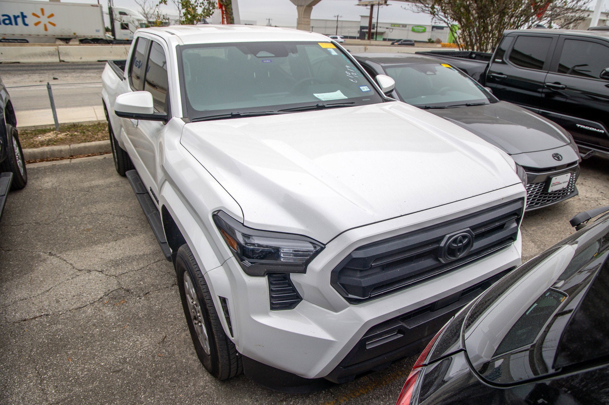2024 Toyota TACOMA SR5 SR5