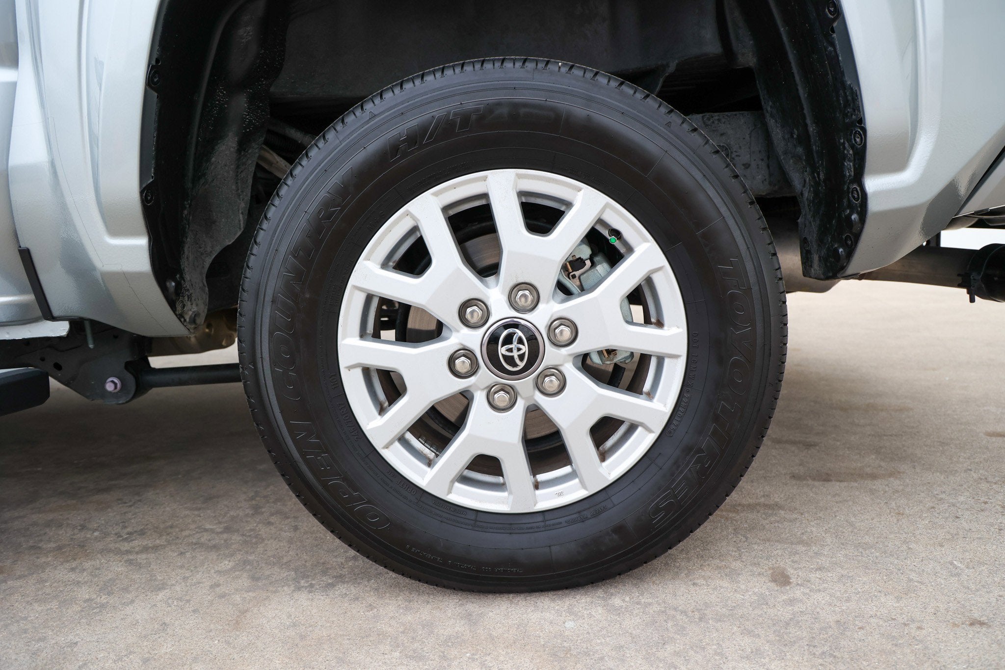 2025 Toyota TACOMA SR5 SR5