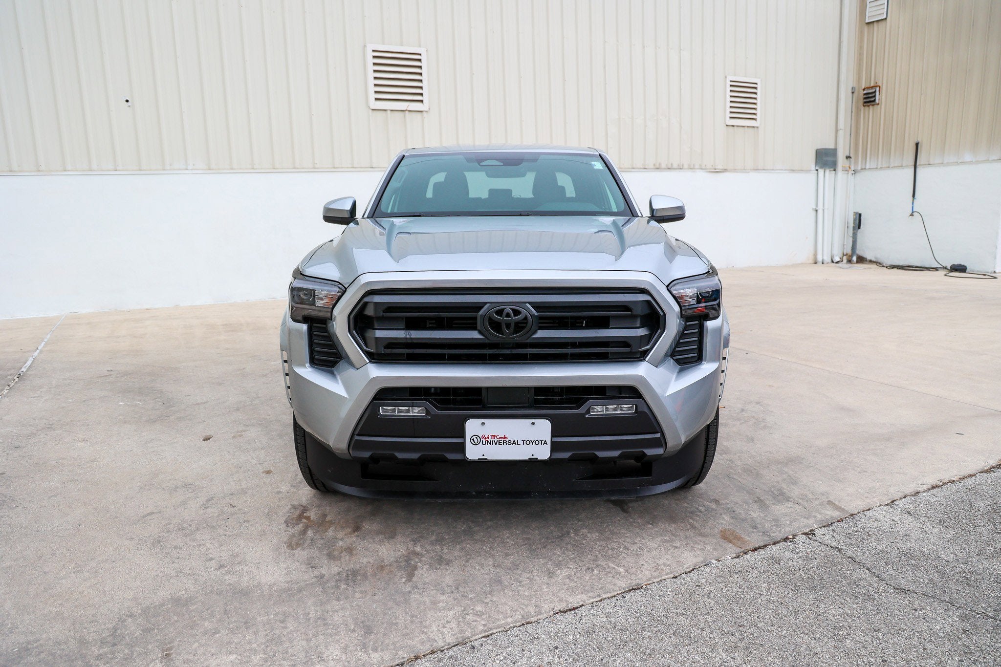 2025 Toyota TACOMA SR5 SR5