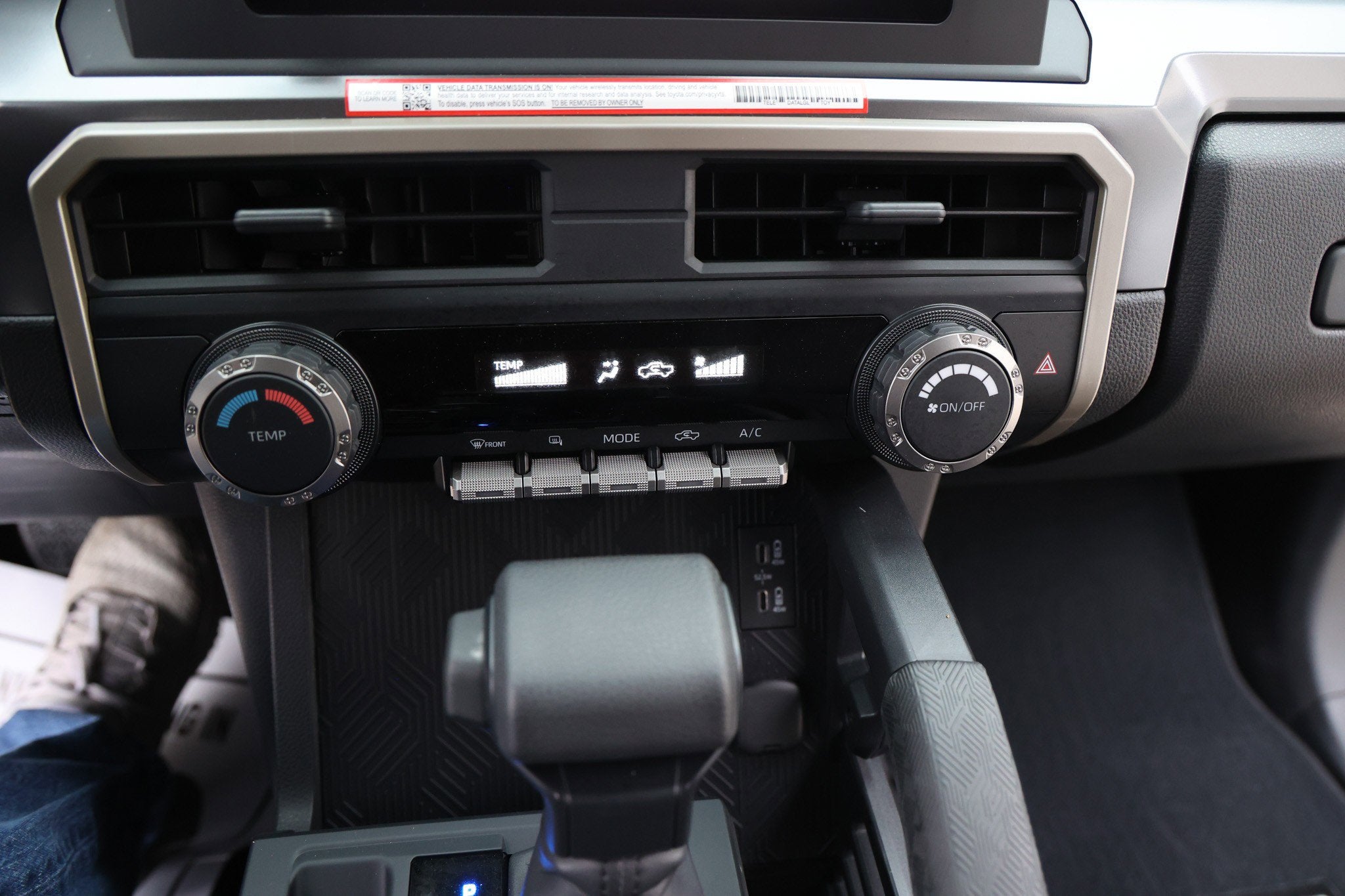 2025 Toyota TACOMA SR5 SR5