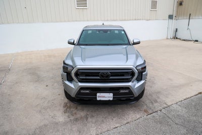 2025 Toyota TACOMA SR5 SR5