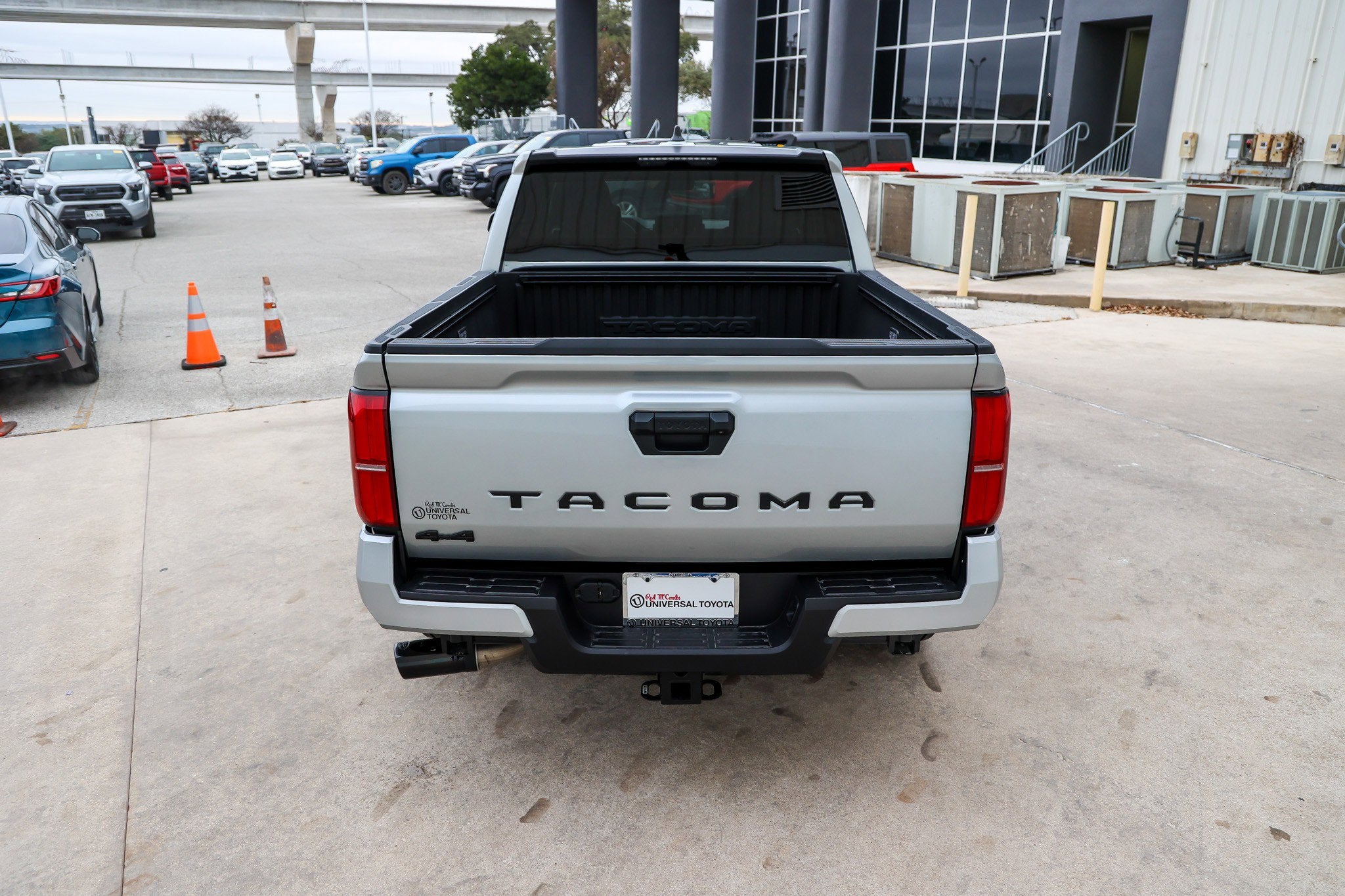 2025 Toyota TACOMA SR5 SR5