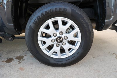 2025 Toyota TACOMA SR5 SR5