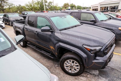 2025 Toyota Tacoma 4WD SR5