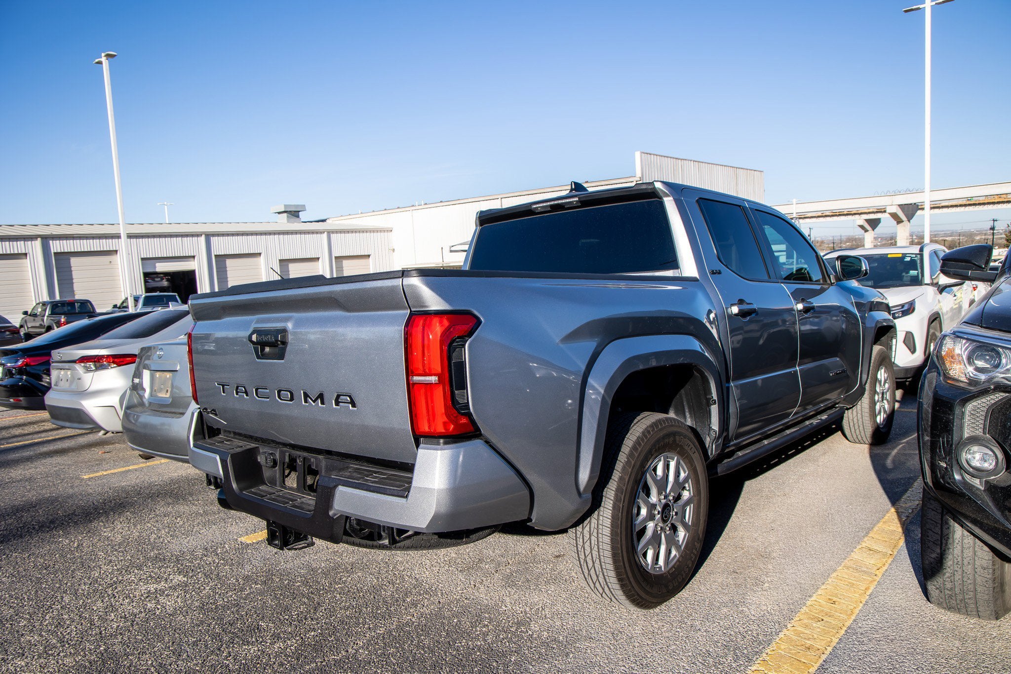 2025 Toyota TACOMA SR5 SR5