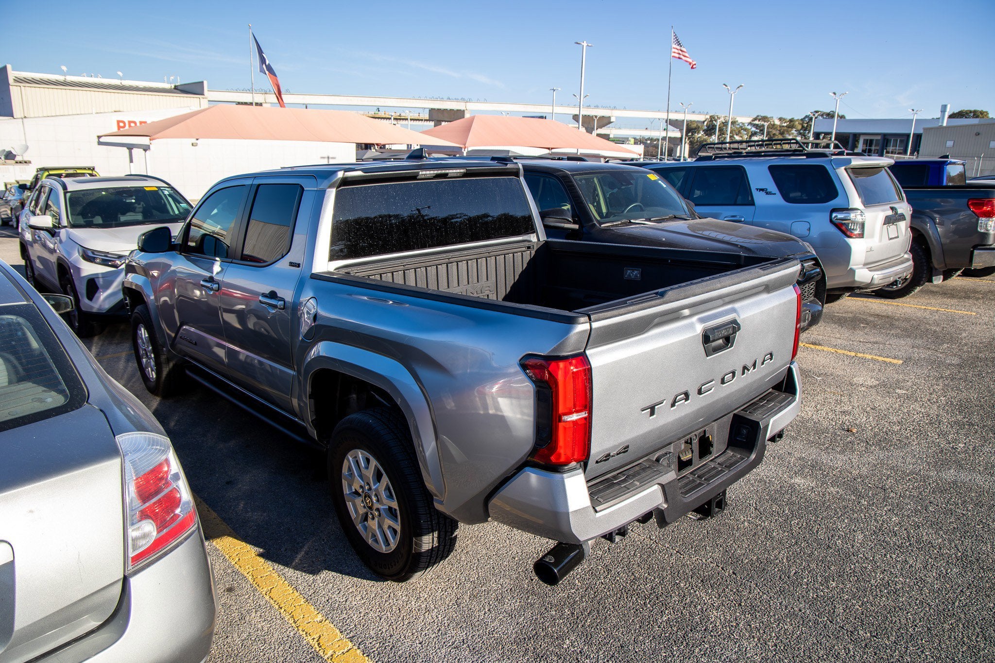 2025 Toyota TACOMA SR5 SR5