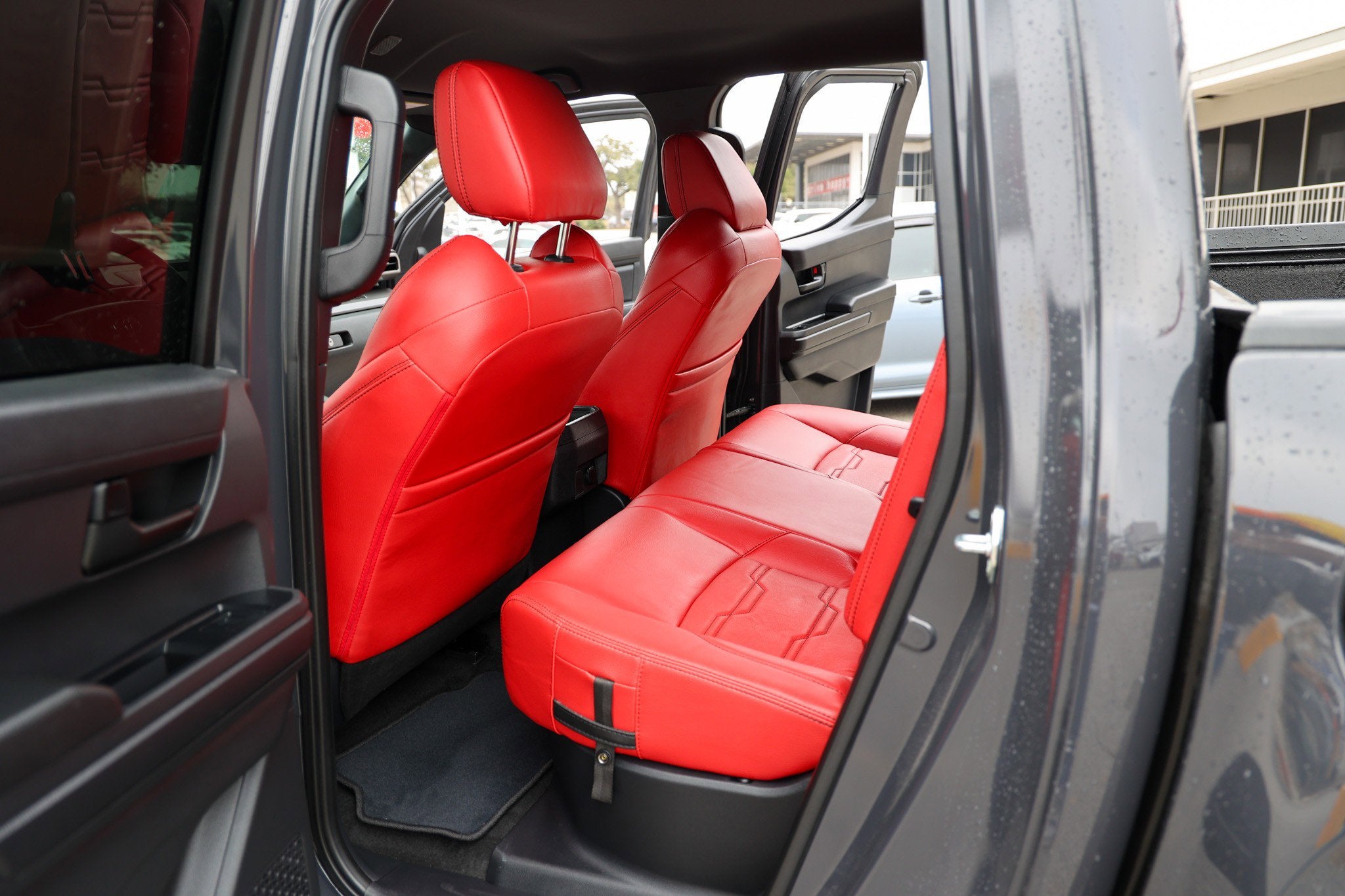 2025 Toyota TACOMA SR5 SR5