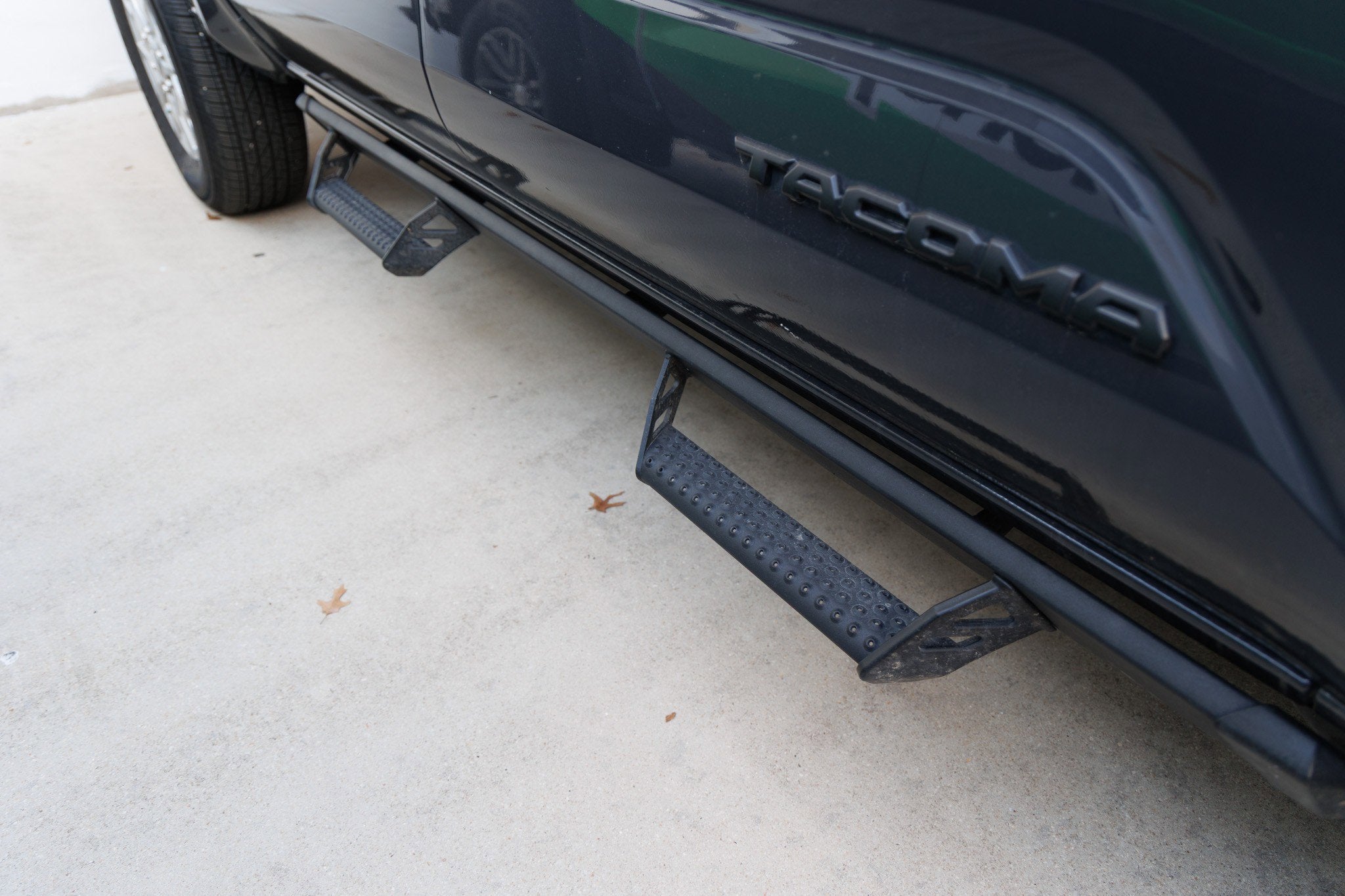 2025 Toyota TACOMA SR5 SR5