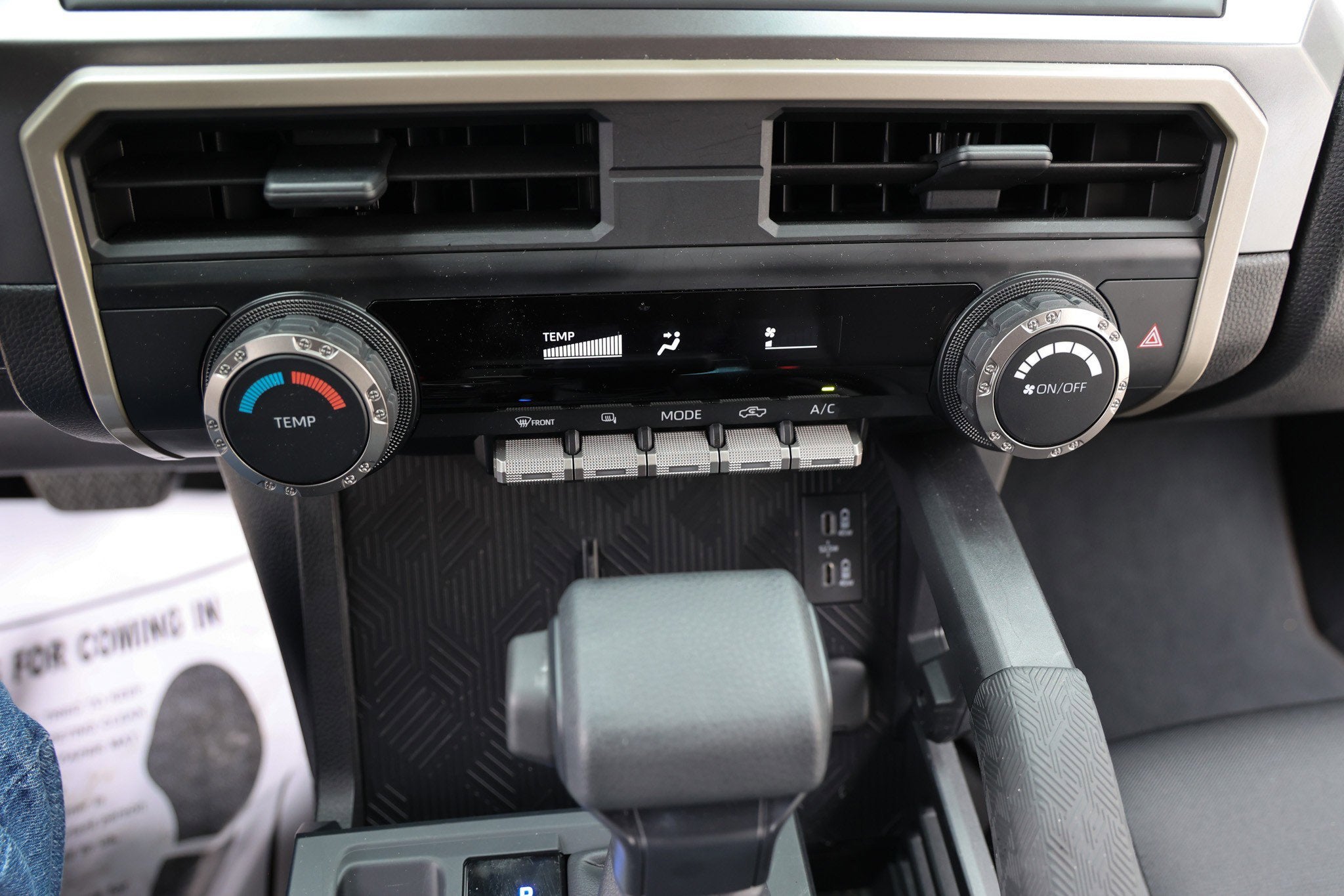 2025 Toyota TACOMA SR5 SR5