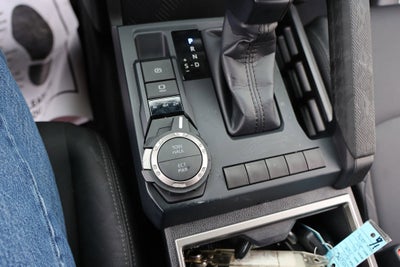 2025 Toyota TACOMA SR5 SR5