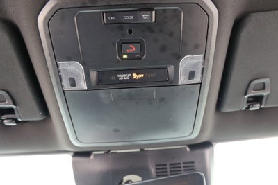 2025 Toyota TACOMA SR5 SR5