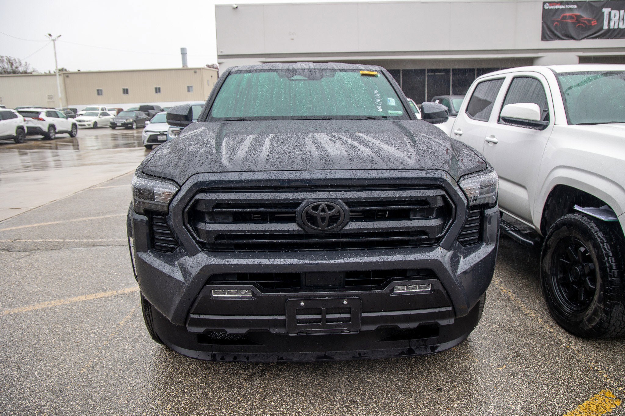 2025 Toyota TACOMA SR5 SR5