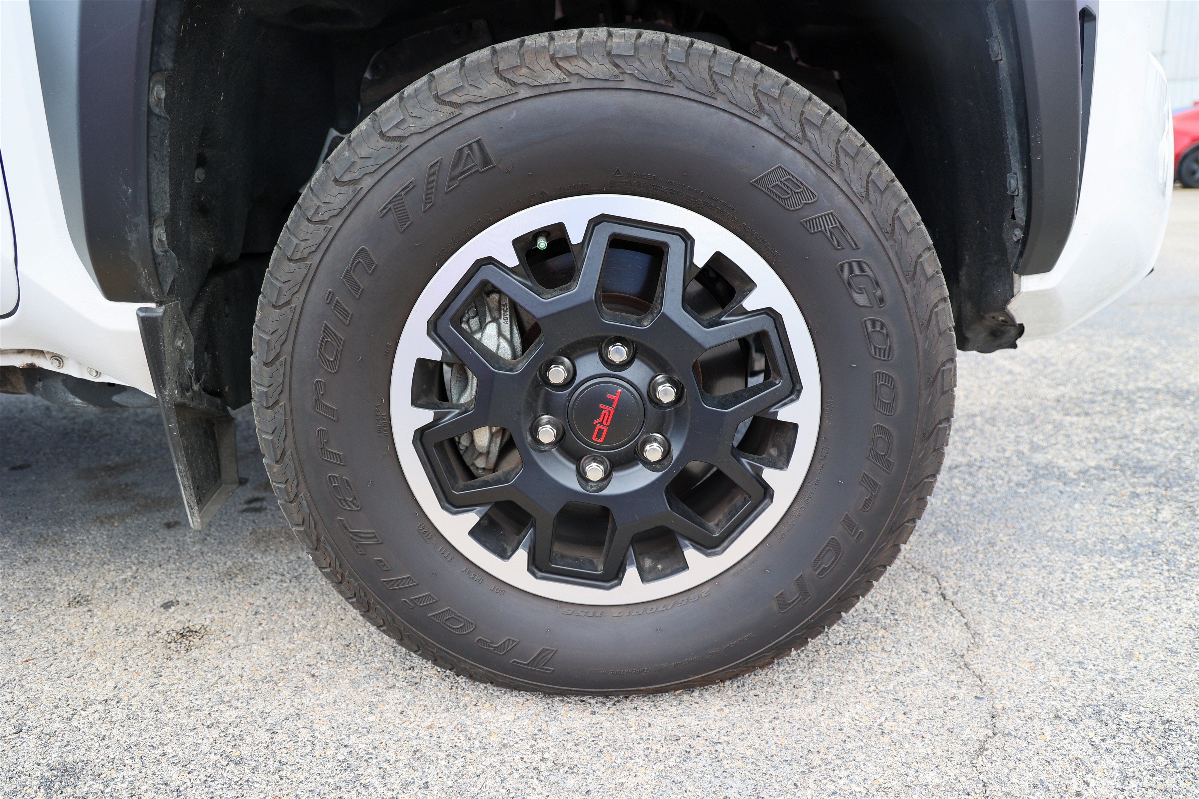 2024 Toyota Tacoma TRD Off Road