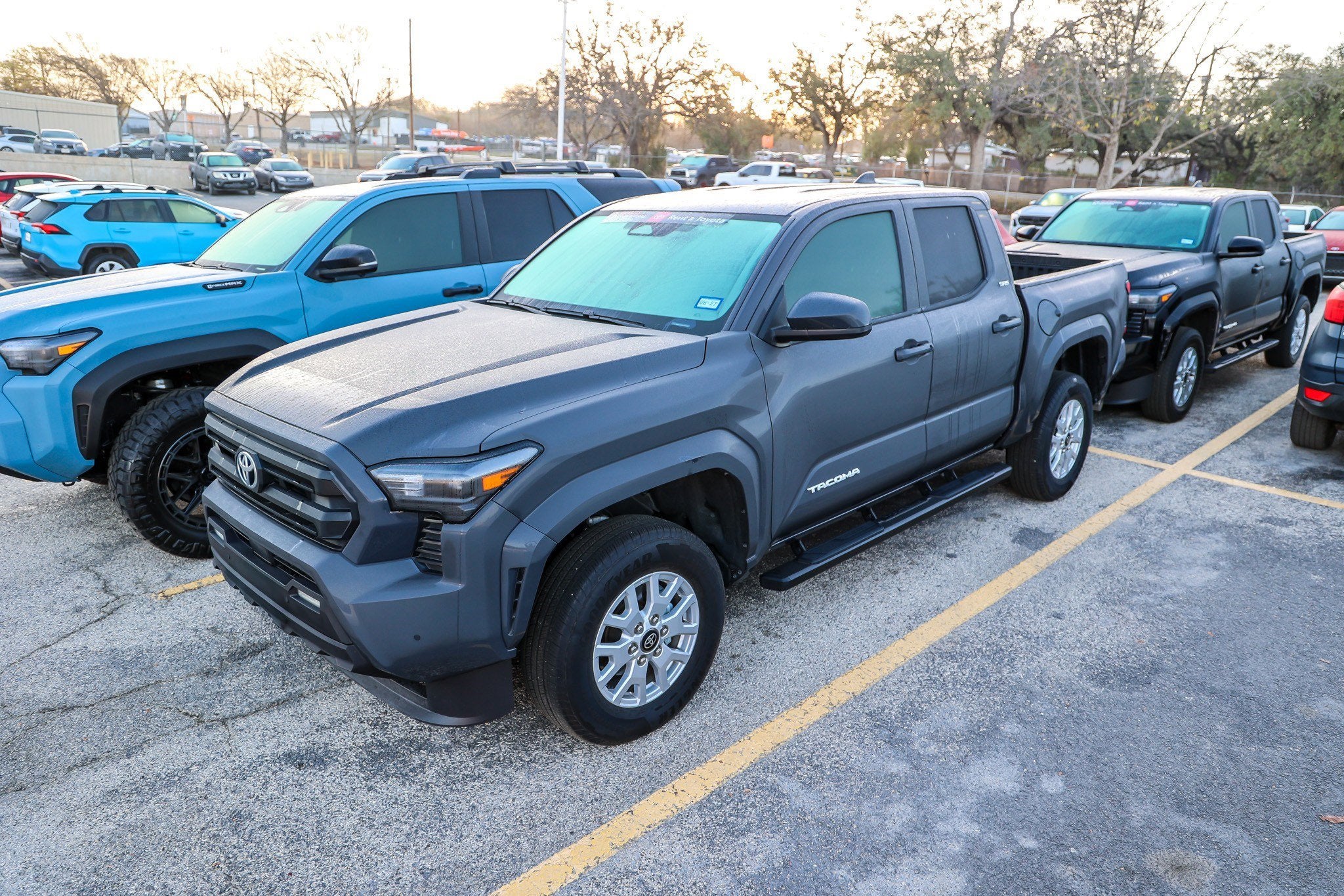 2025 Toyota TACOMA SR5 SR5